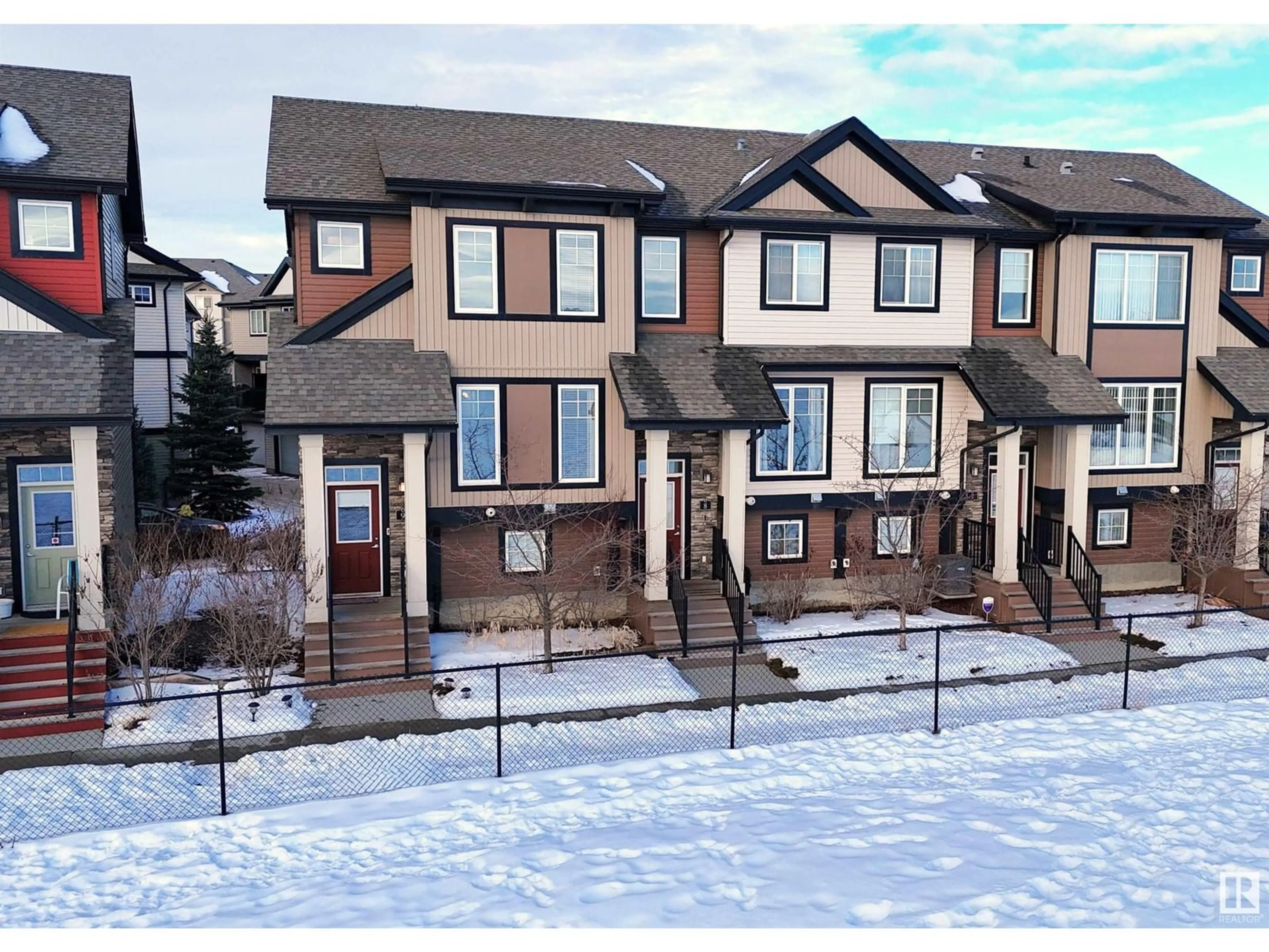 A pic from outside/outdoor area/front of a property/back of a property/a pic from drone, street for #9 1776 CUNNINGHAM WY SW, Edmonton Alberta T6W2J5