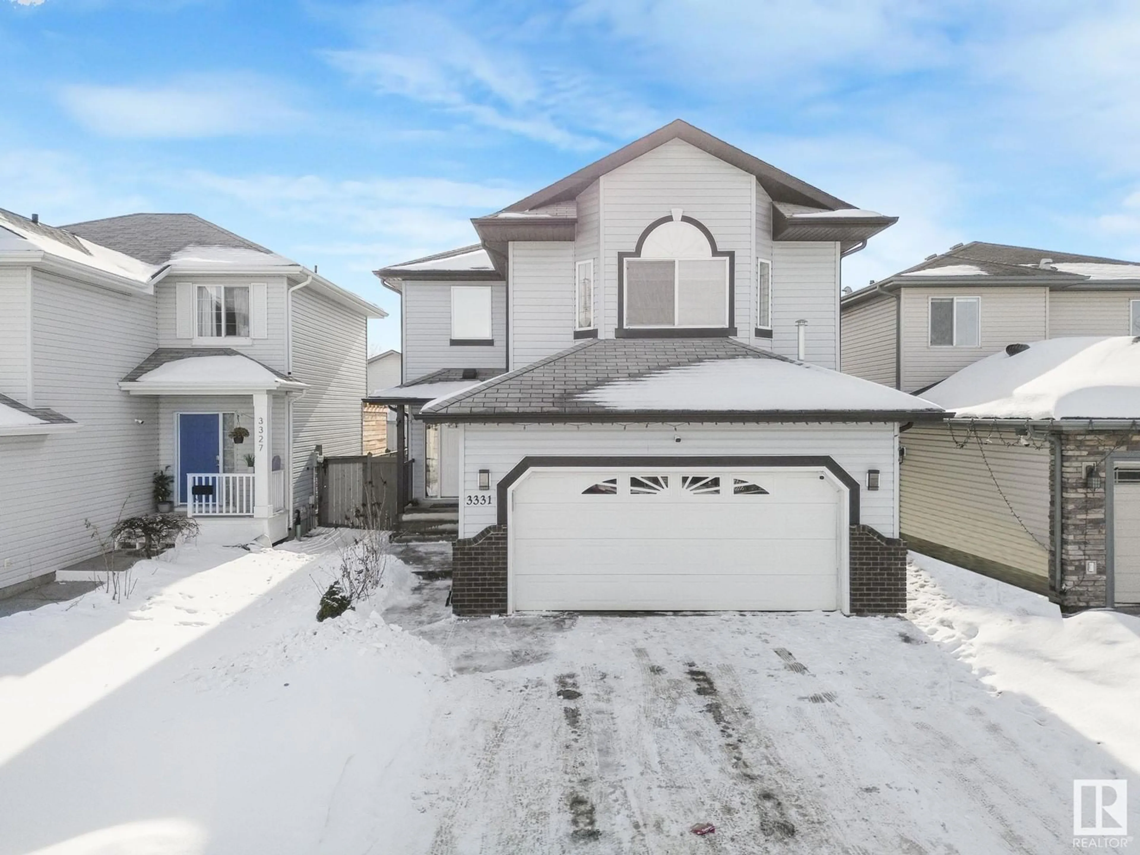 A pic from outside/outdoor area/front of a property/back of a property/a pic from drone, street for 3331 25 AV NW NW, Edmonton Alberta T6T1Y3