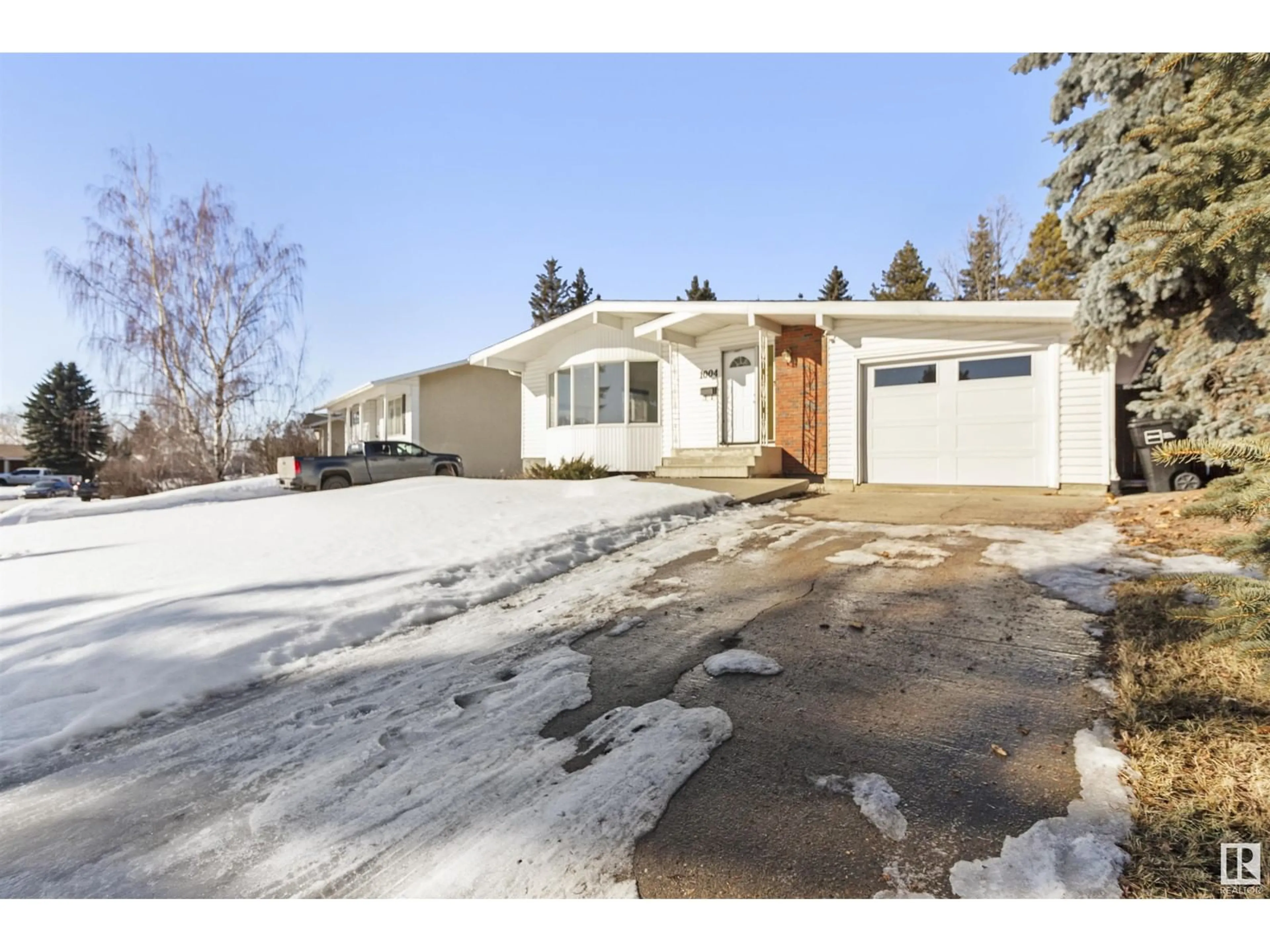 Unknown for 1004 82 ST NW, Edmonton Alberta T6K1X6