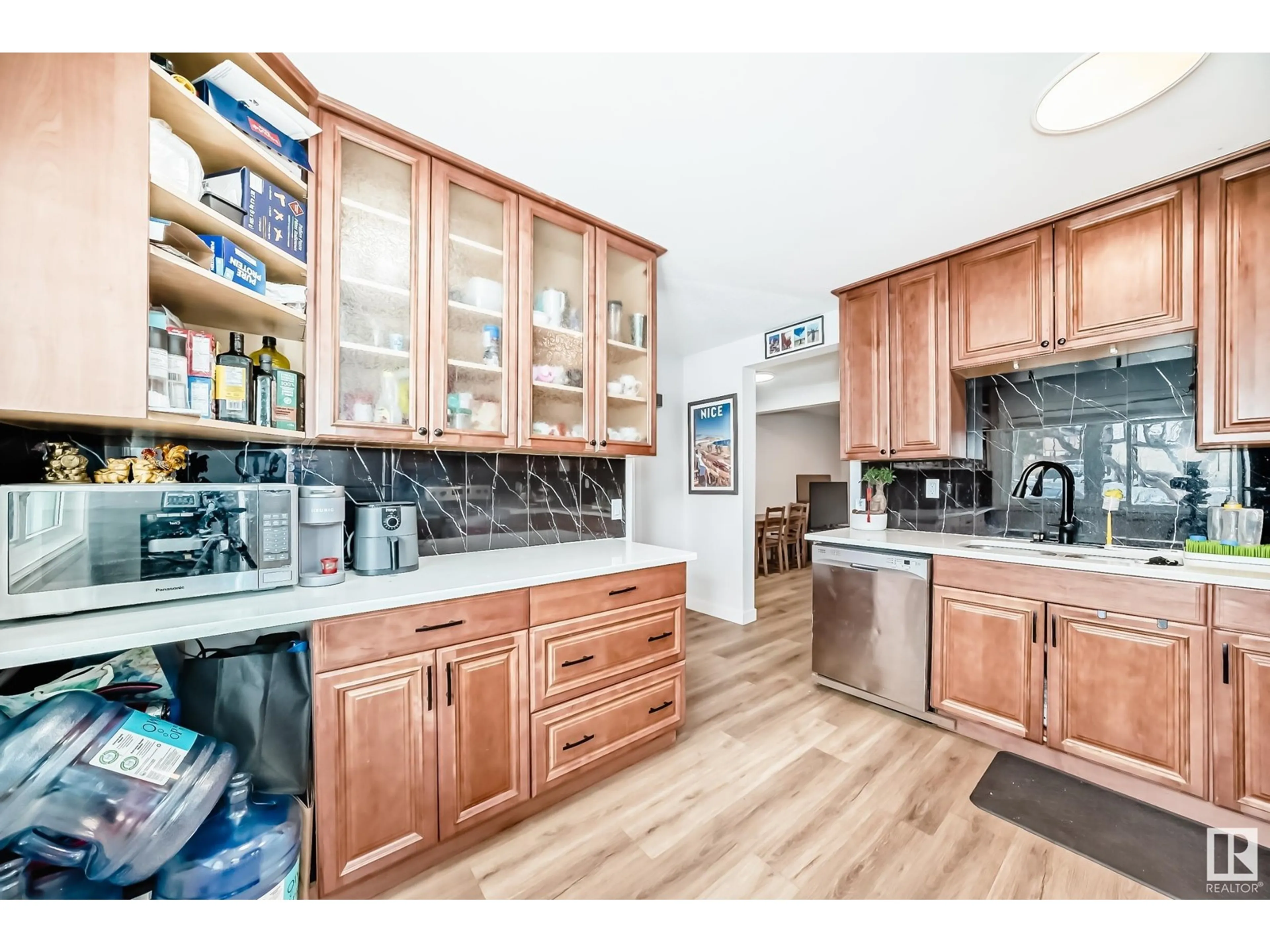 Open concept kitchen, unknown for #22 14511 52 ST NW, Edmonton Alberta T5A4M6