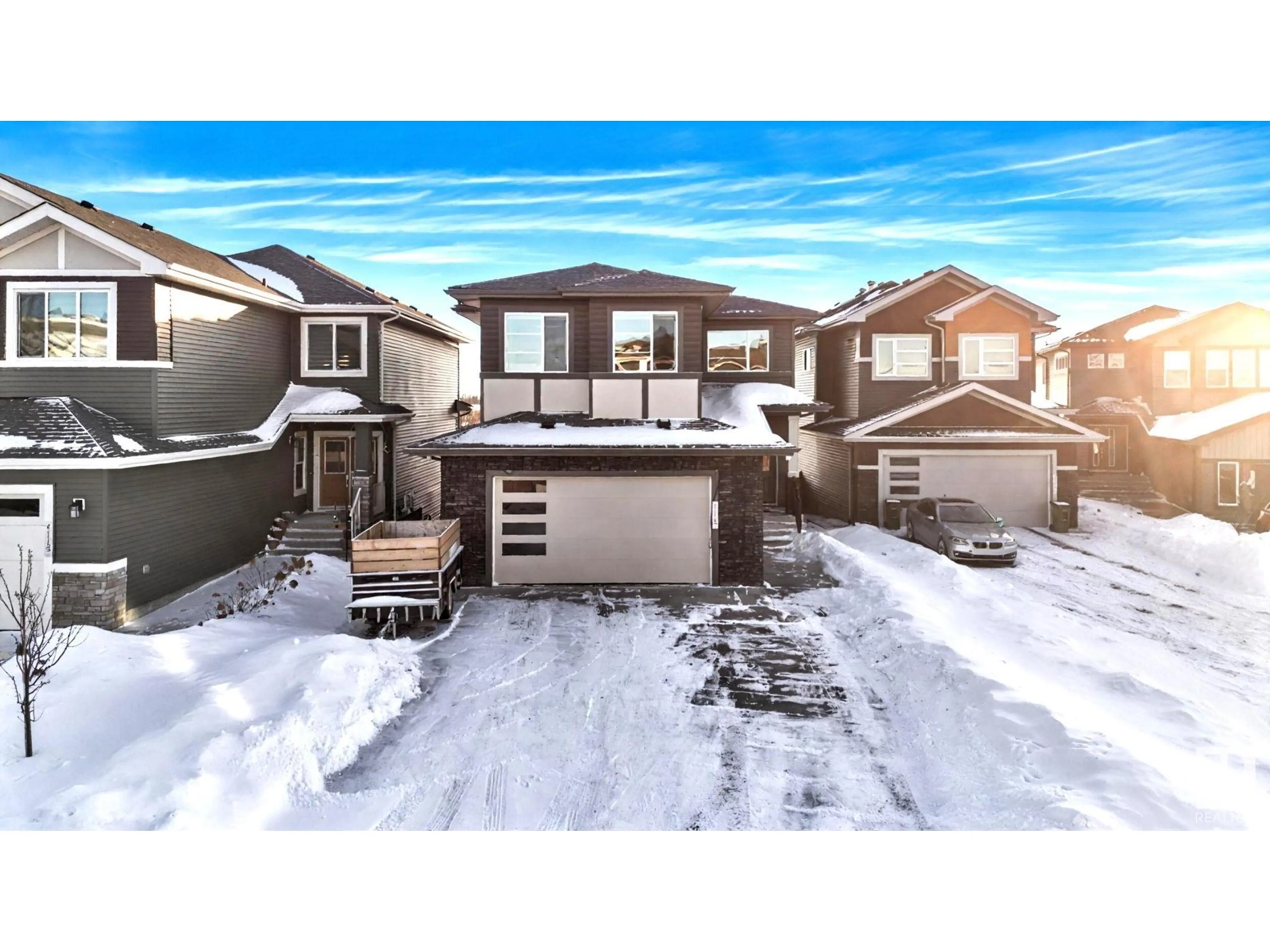 A pic from outside/outdoor area/front of a property/back of a property/a pic from drone, street for 4119 7 AV SW, Edmonton Alberta T6X2J2