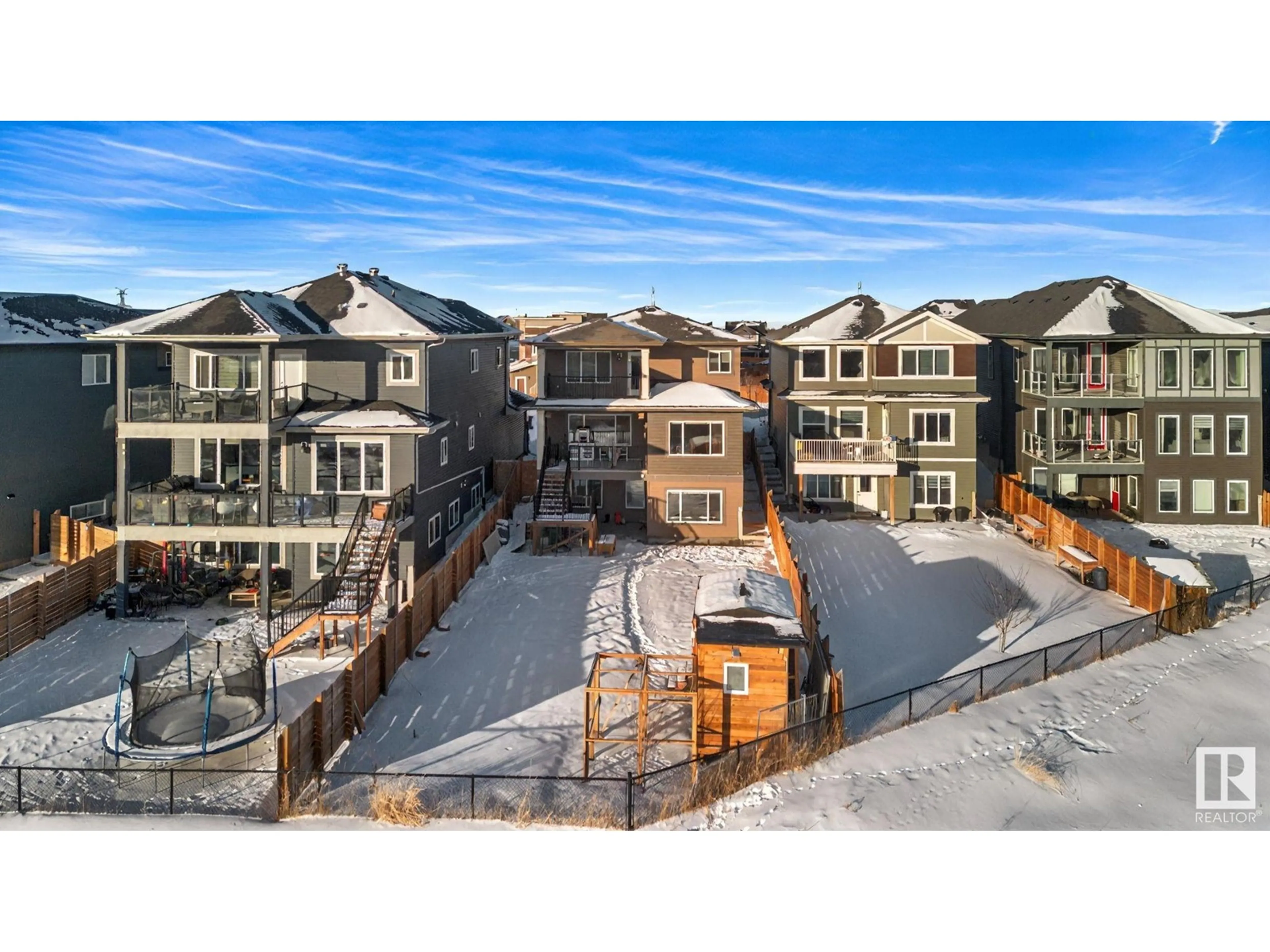 A pic from outside/outdoor area/front of a property/back of a property/a pic from drone, mountain view for 4119 7 AV SW, Edmonton Alberta T6X2J2