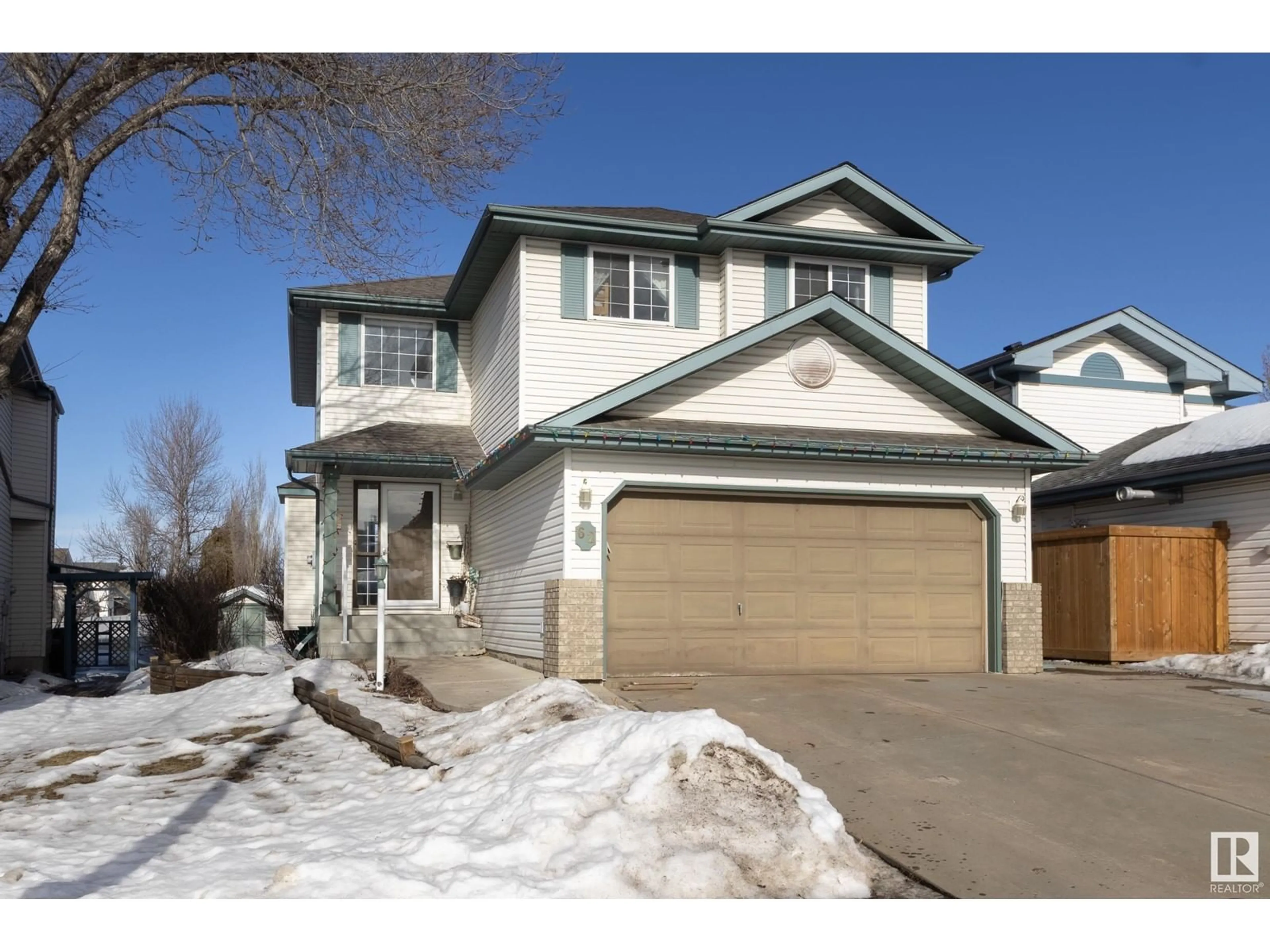 Home with vinyl exterior material, street for 62 HARCOURT CR, St. Albert Alberta T8N6K7