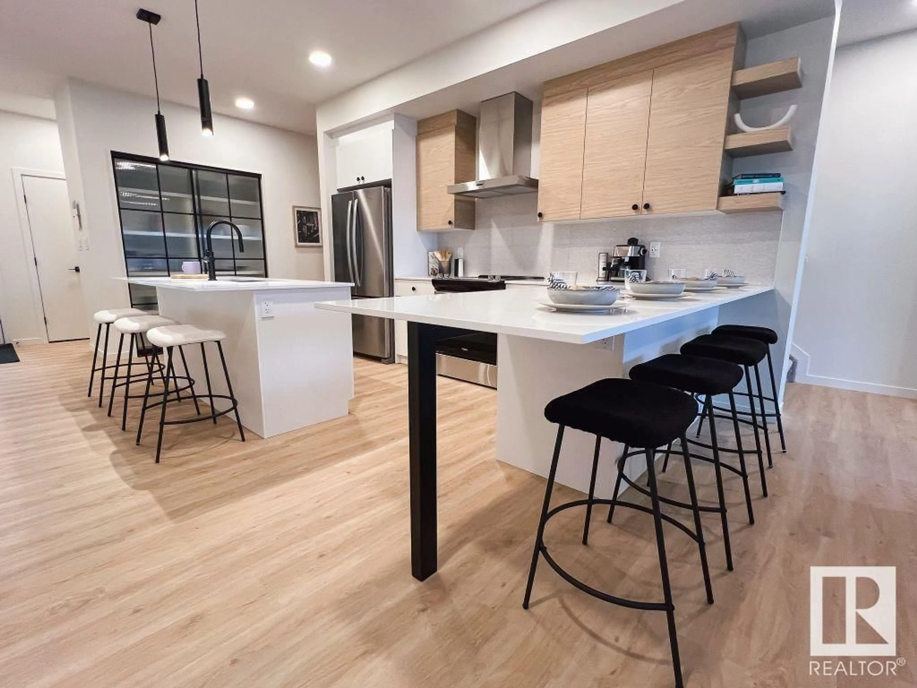 Open concept kitchen, unknown for 7343 KLAPSTEIN CR SW, Edmonton Alberta T6W5R8