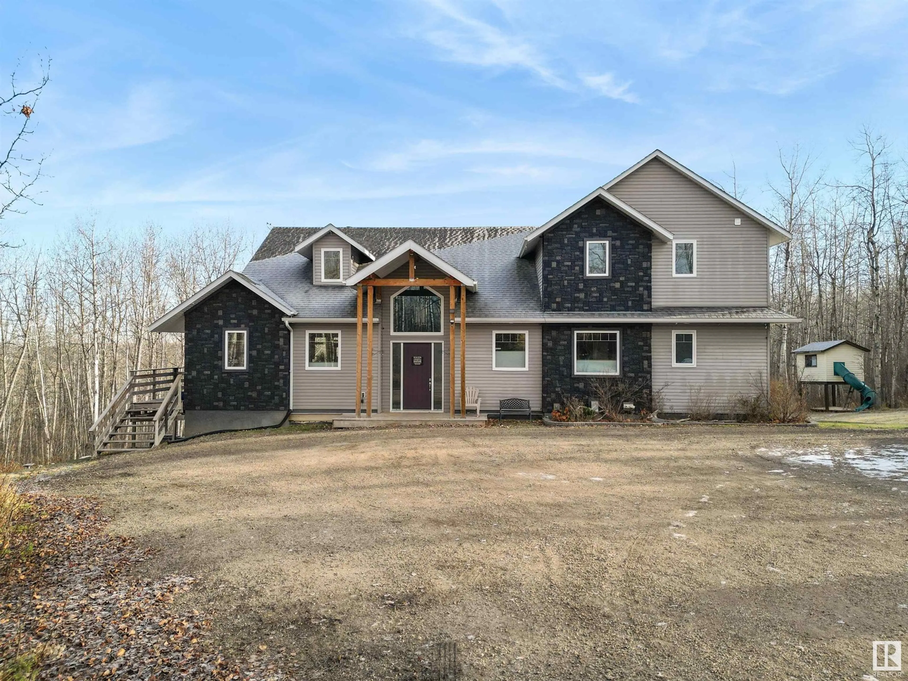 A pic from outside/outdoor area/front of a property/back of a property/a pic from drone, building for 50009 RANGE ROAD 70, Rural Brazeau County Alberta T7A2A2