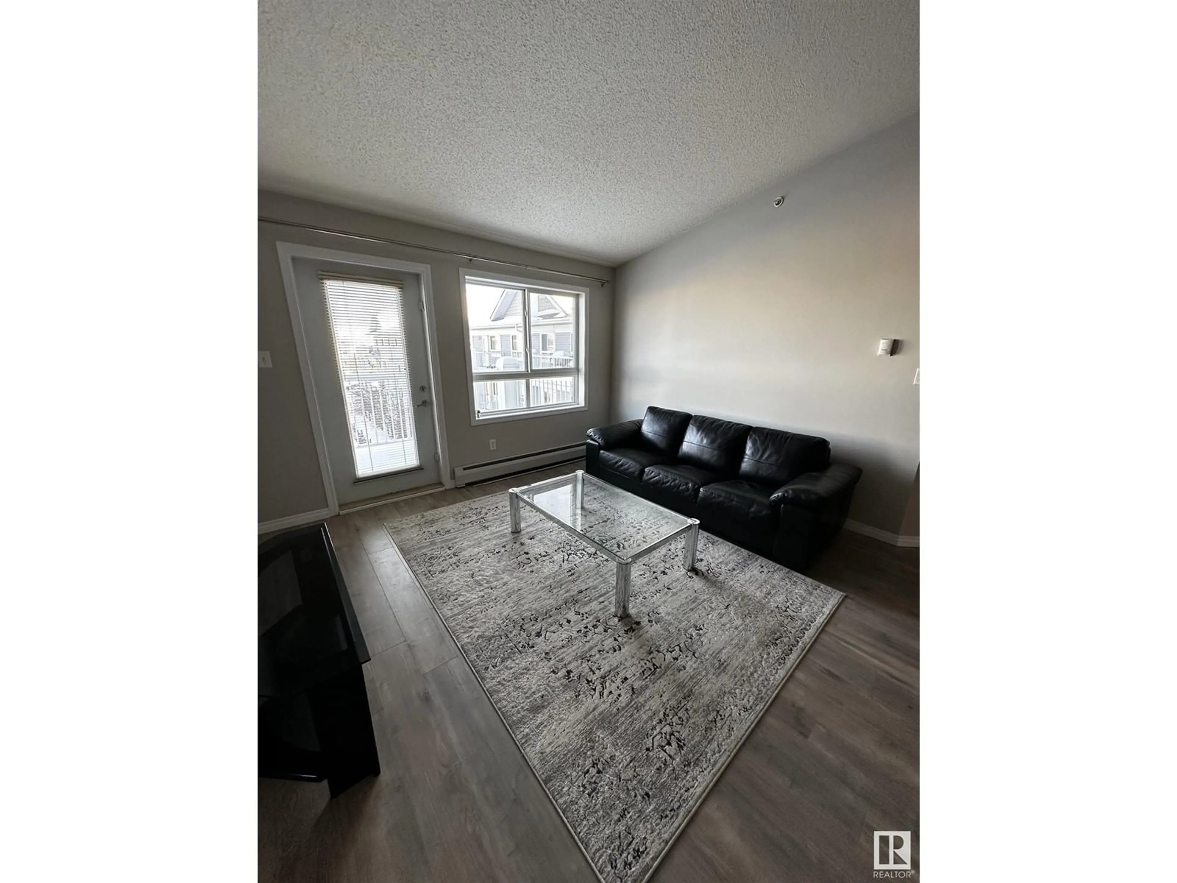 A pic of a room for #428 5340 199 ST NW, Edmonton Alberta T6M0A5