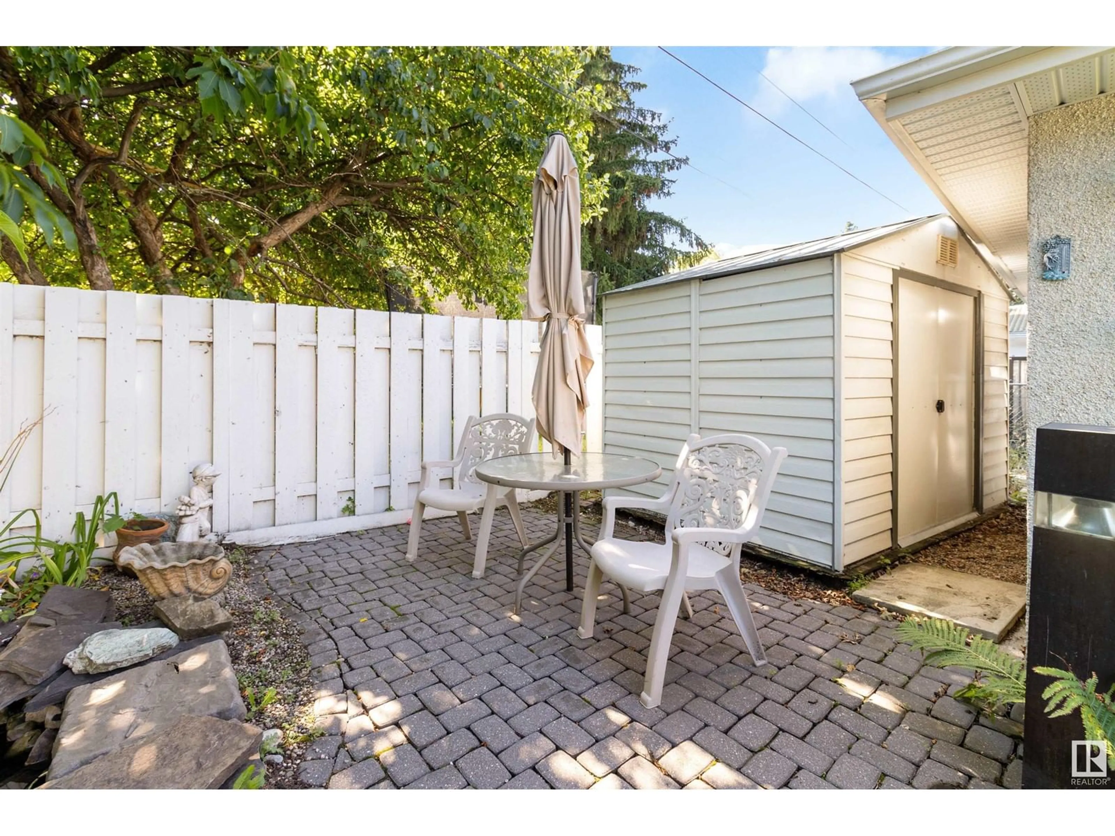 Patio, street for 786 ALDER AV, Sherwood Park Alberta T8A2H8