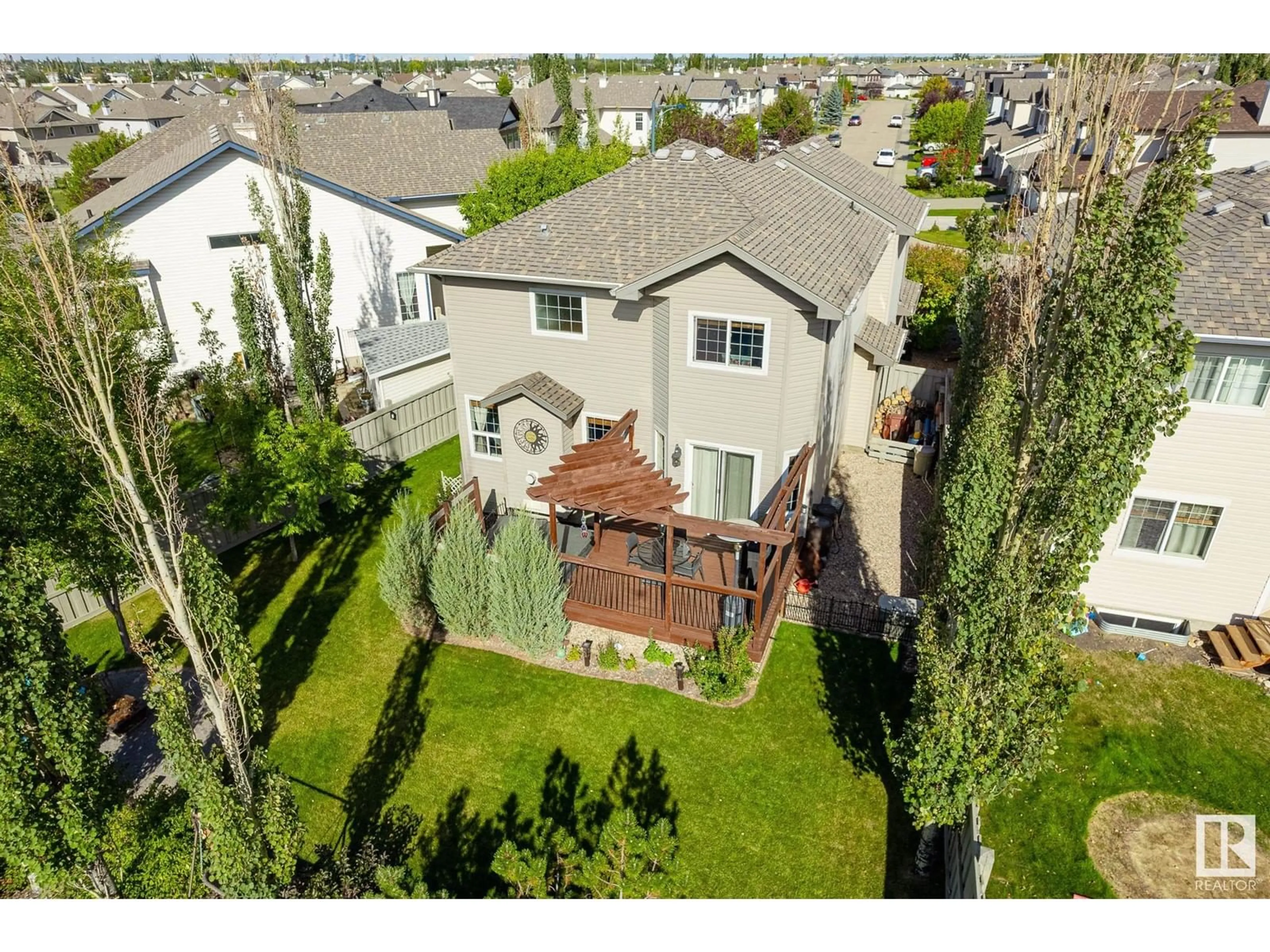 A pic from outside/outdoor area/front of a property/back of a property/a pic from drone, unknown for 1270 MCALLISTER WY SW, Edmonton Alberta T6W0B1