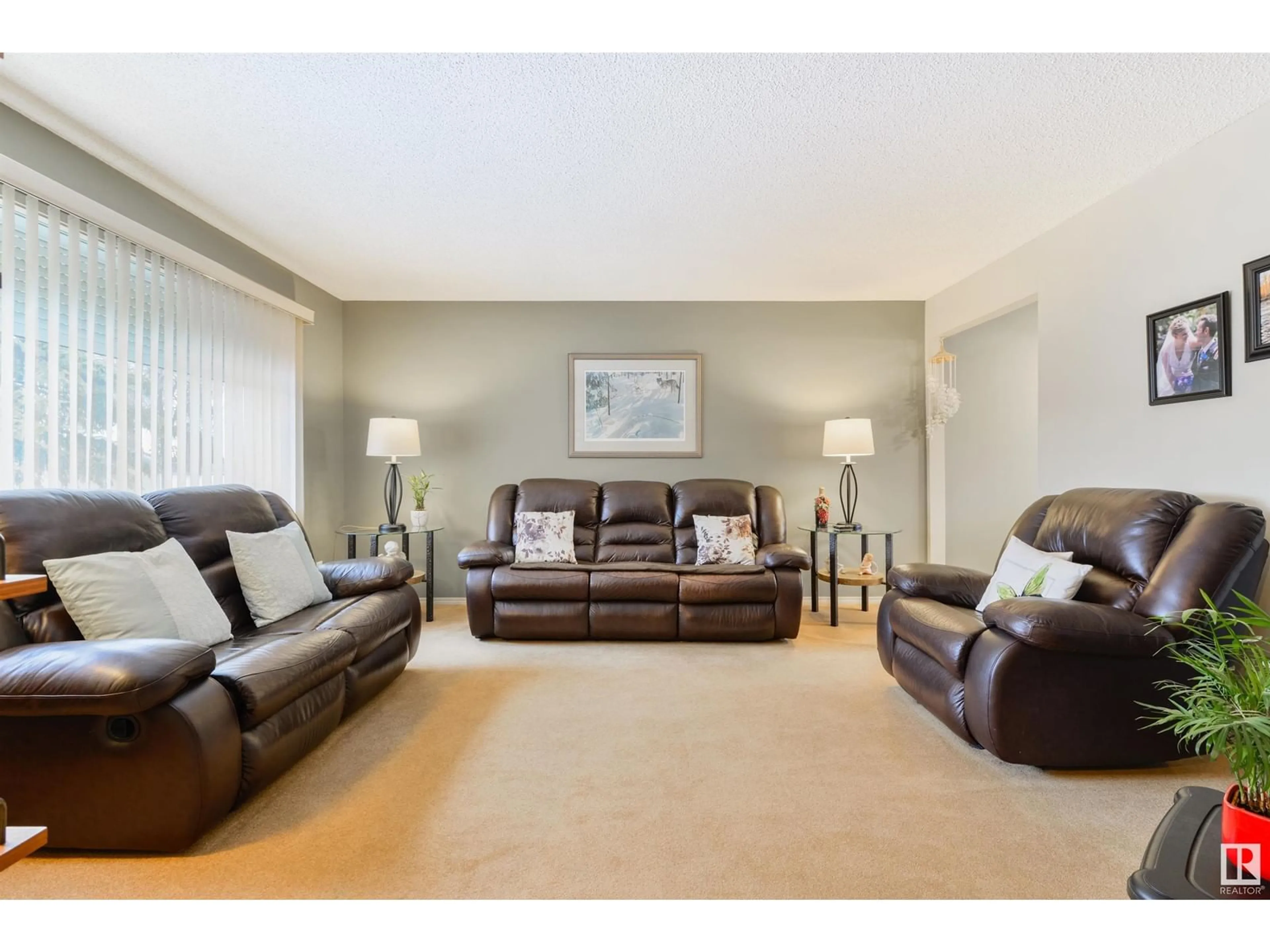 Living room with furniture, unknown for 26 BRAMPTON ST, Spruce Grove Alberta T7X1E9