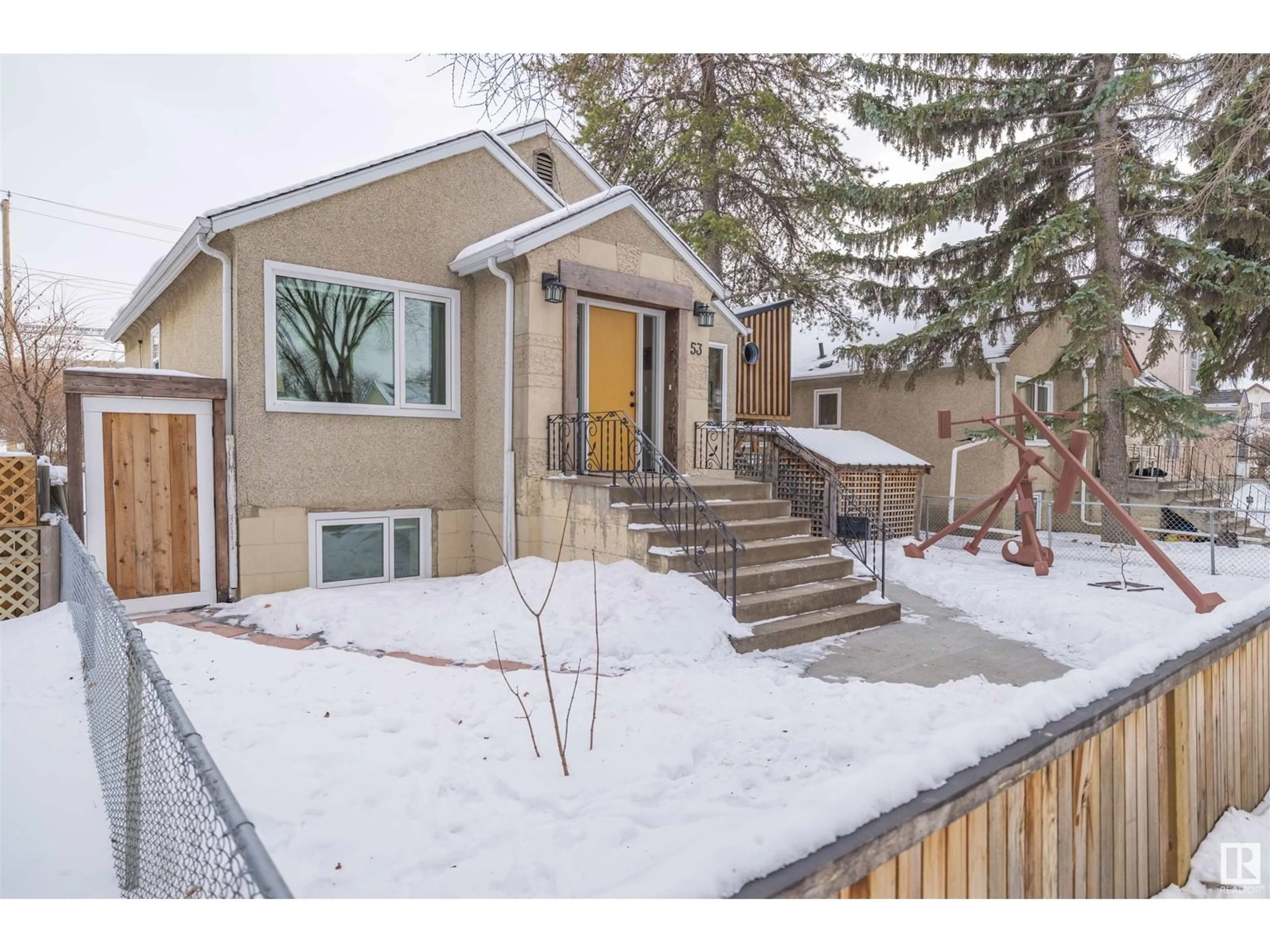 Unknown for 10953 92 ST NW, Edmonton Alberta T5H1W2