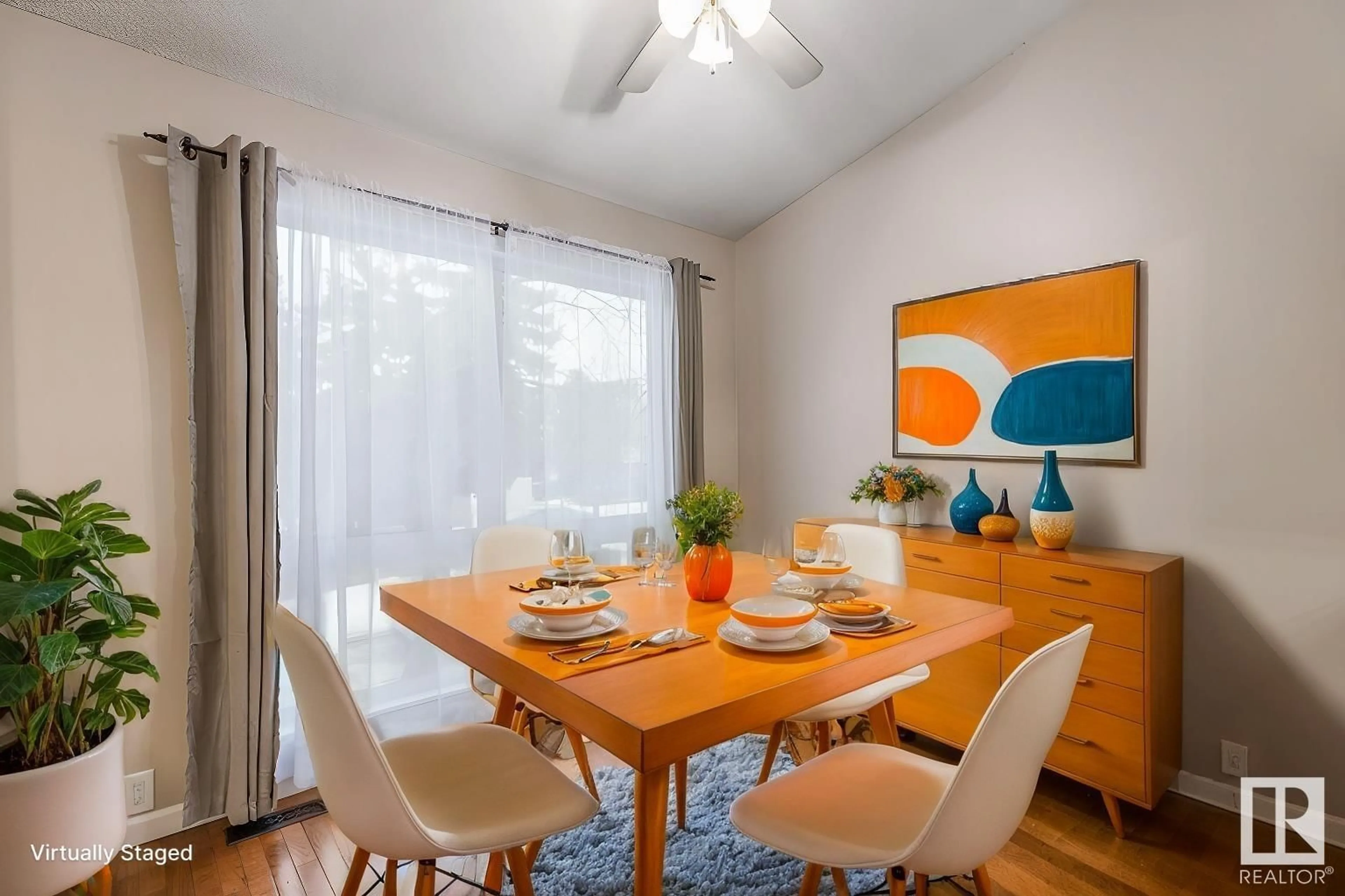 Dining room, wood/laminate floor for #2 1440 SHERWOOD DR, Sherwood Park Alberta T8A4W3