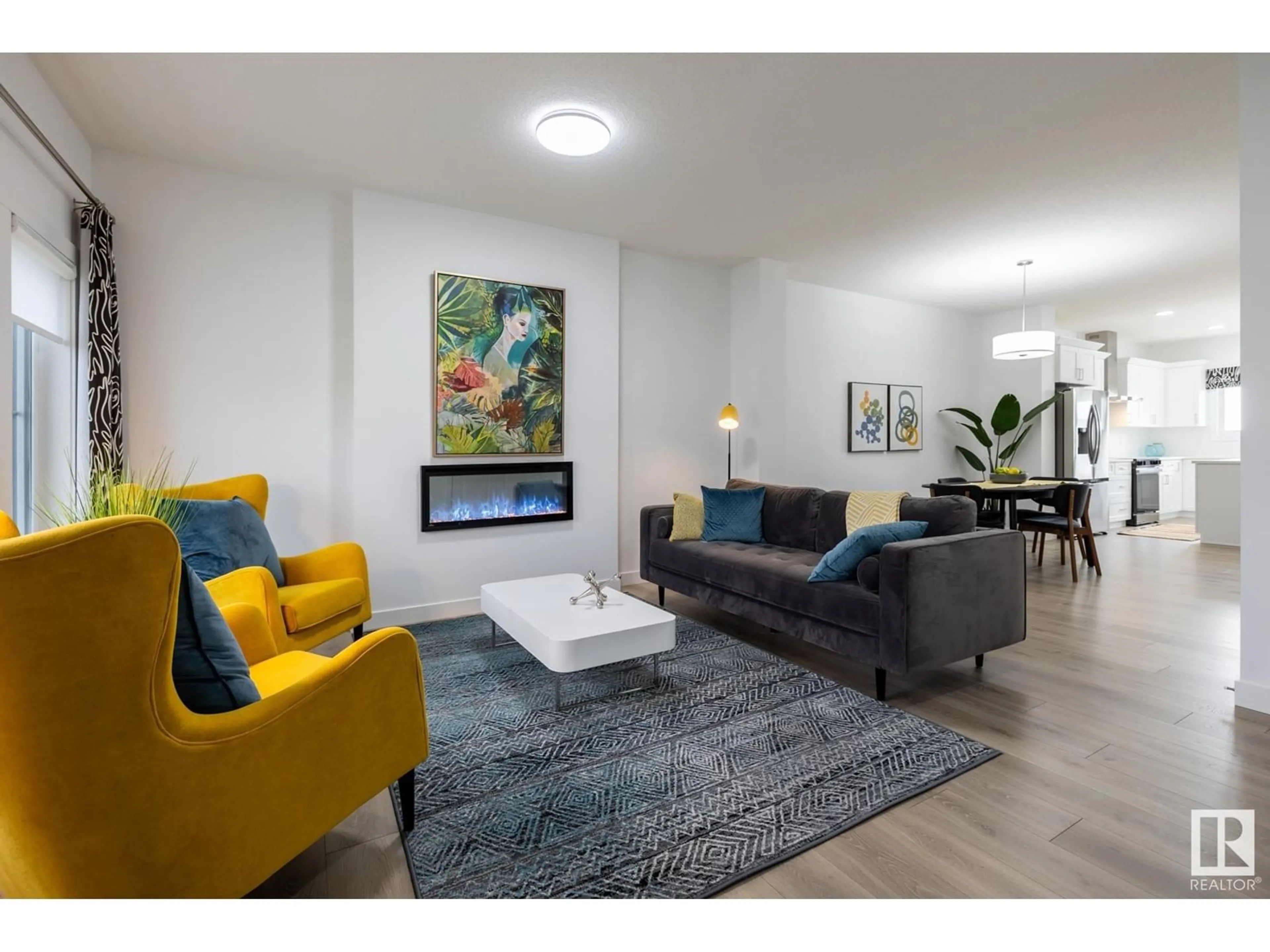 Living room with furniture, unknown for 1266 KESWICK DR, Edmonton Alberta T6W5P2
