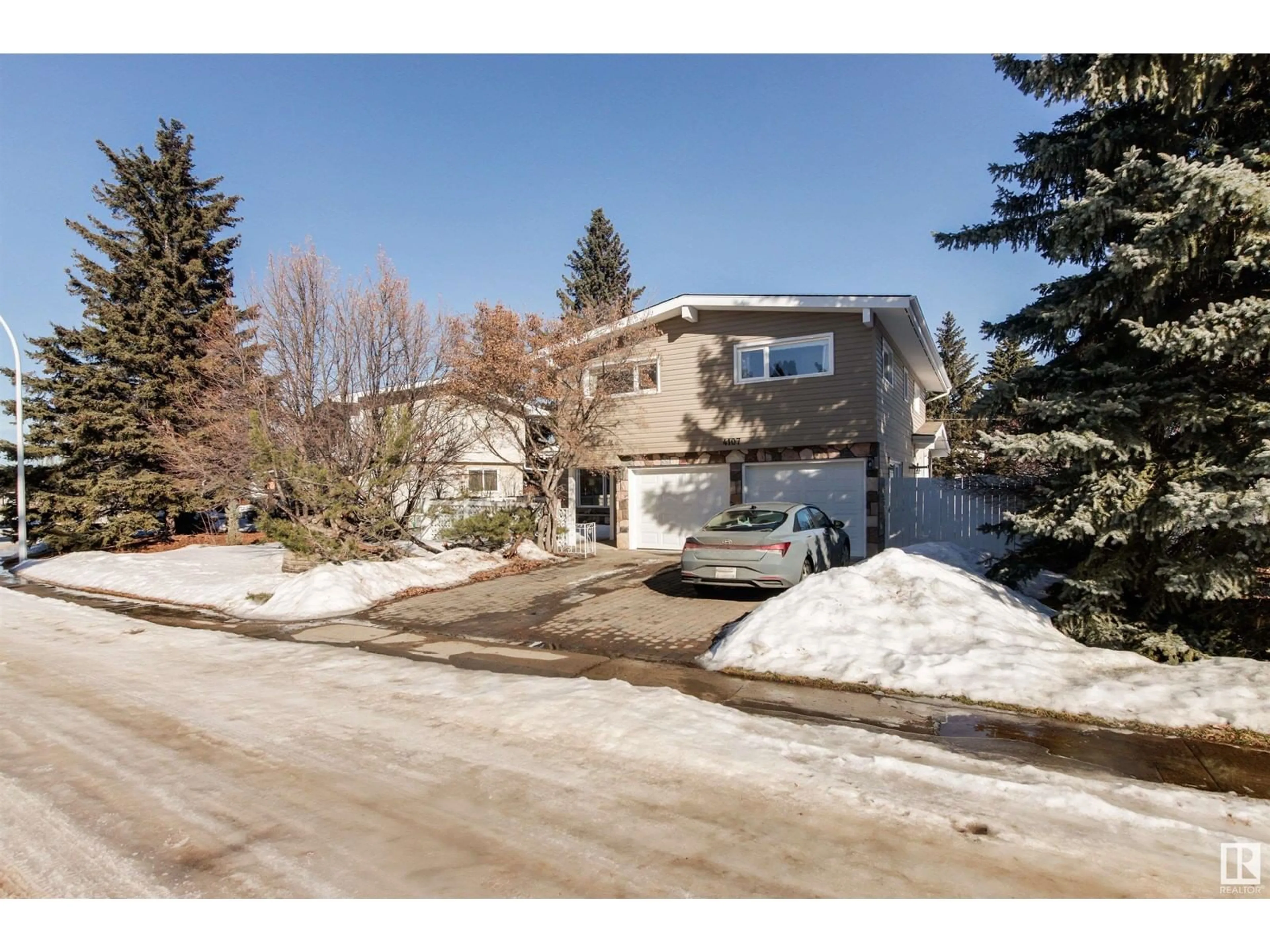 Unknown for 4107 125 ST NW, Edmonton Alberta T6J2A2