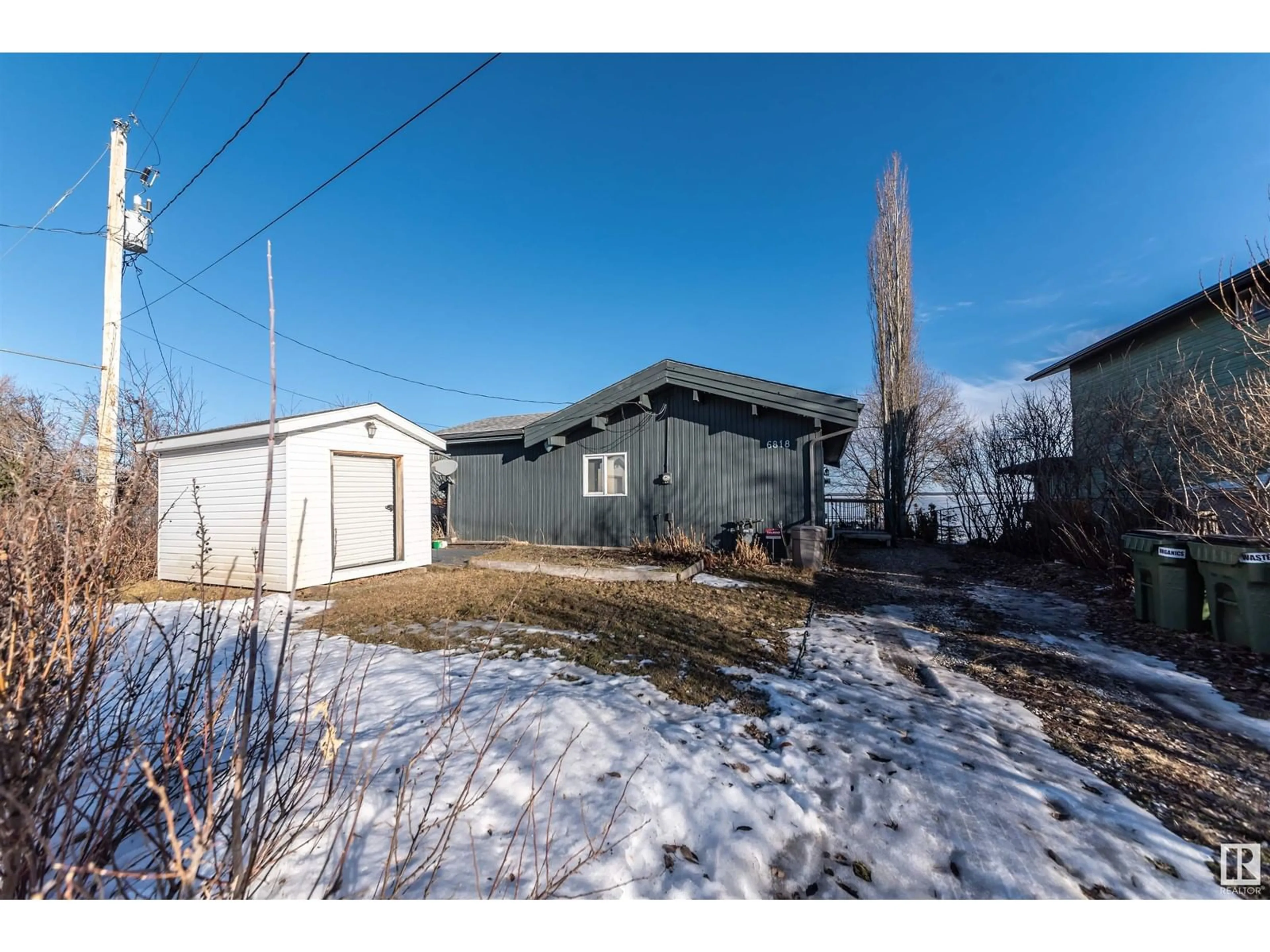 Shed for 6818 50 AV, Rural Lac Ste. Anne County Alberta T0E0A0
