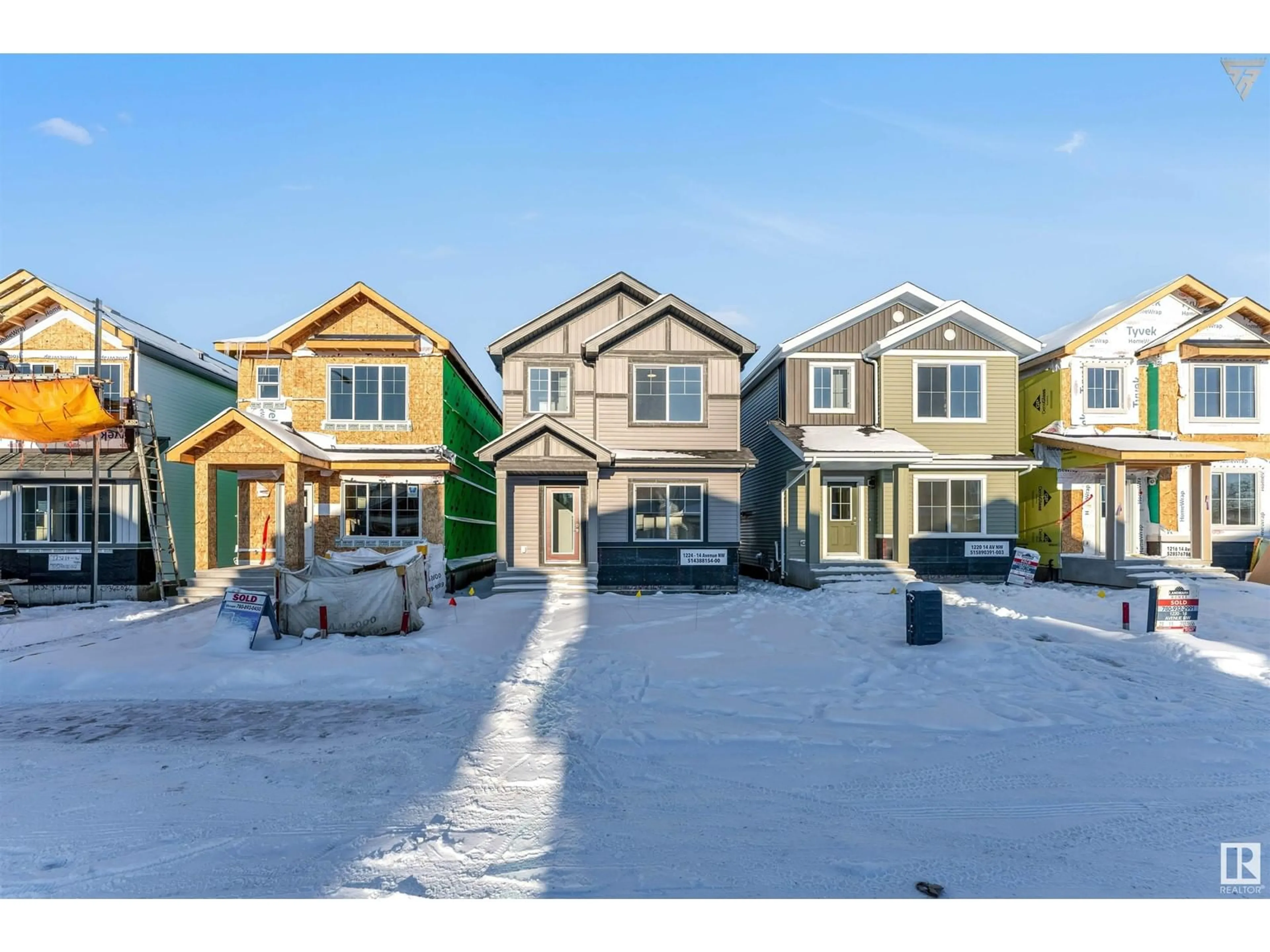 A pic from outside/outdoor area/front of a property/back of a property/a pic from drone, street for 1224 14 AV, Edmonton Alberta T6T2W2