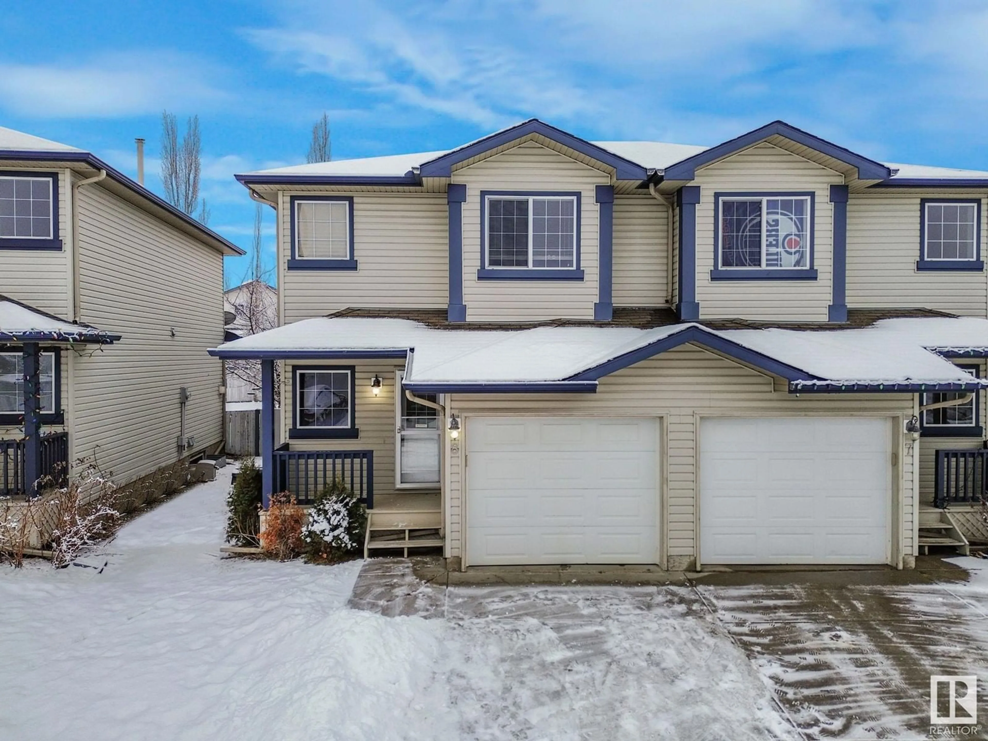 A pic from outside/outdoor area/front of a property/back of a property/a pic from drone, street for #8 324 HEATHERGLEN DR, Spruce Grove Alberta T7X4J4