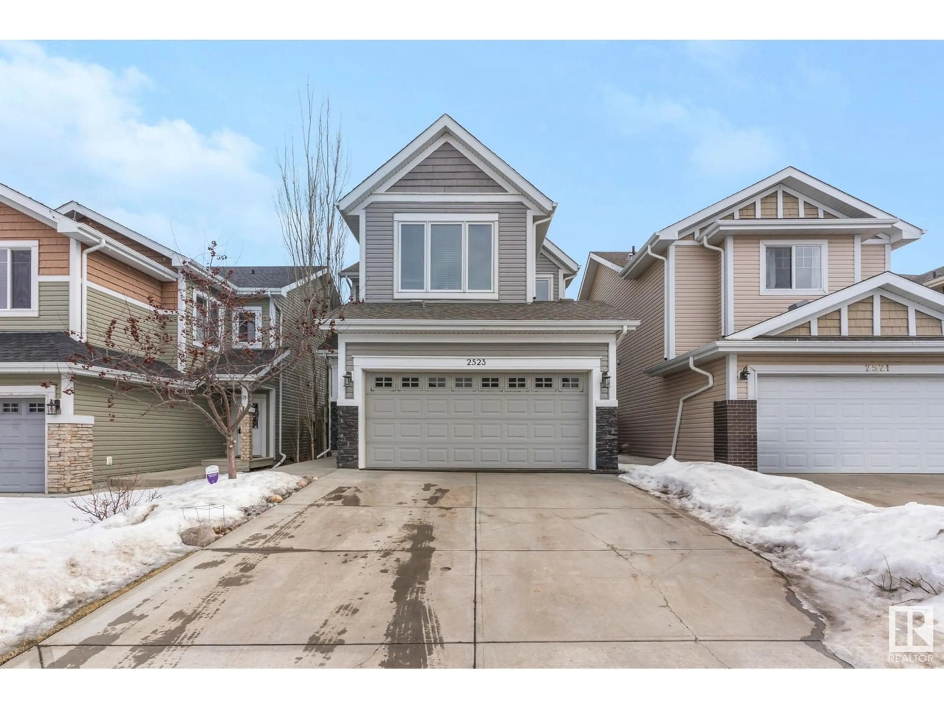 Unknown for 2523 COLE CR SW, Edmonton Alberta T6W2A3