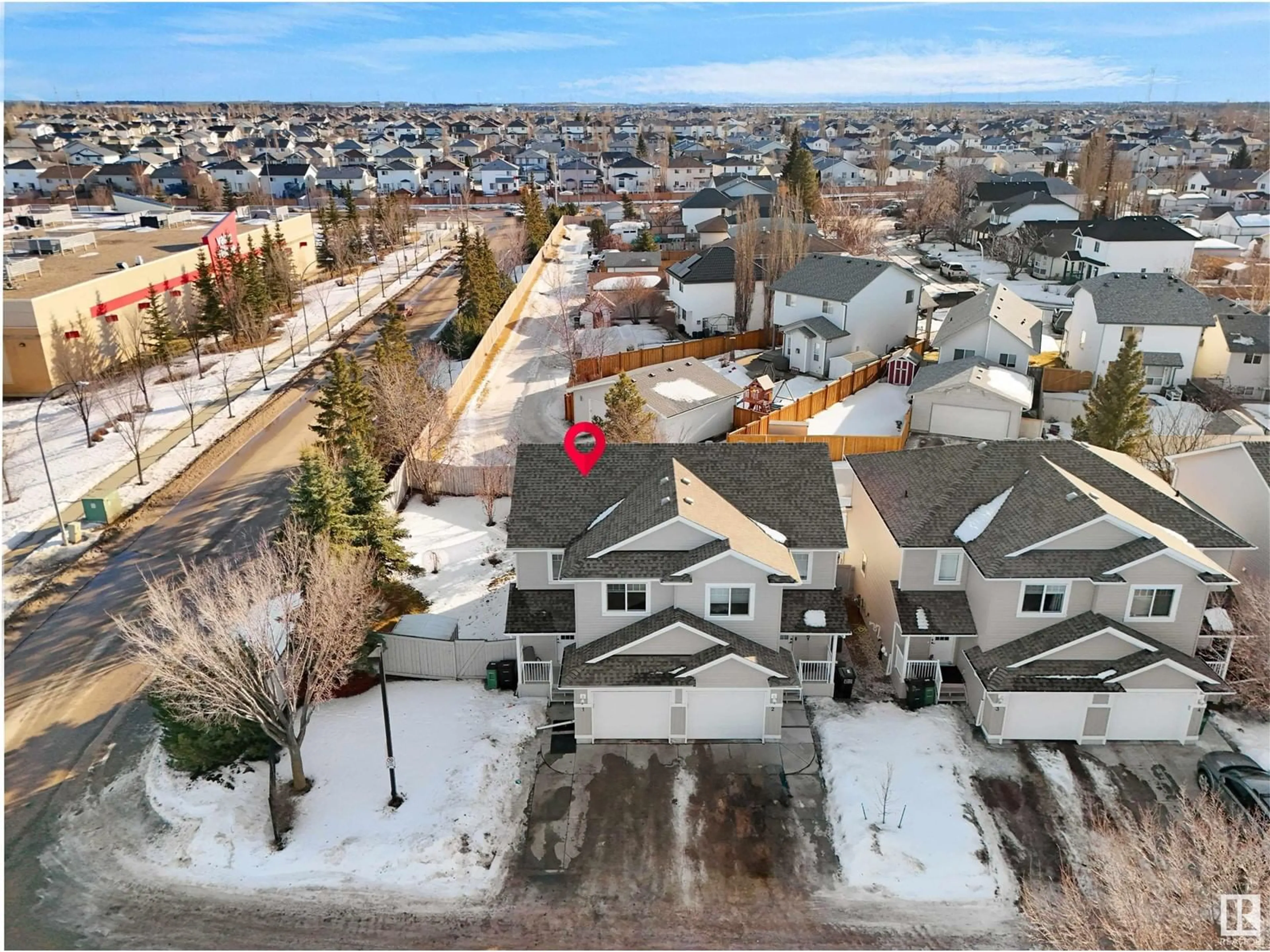 A pic from outside/outdoor area/front of a property/back of a property/a pic from drone, unknown for #1 4020 21 ST NW, Edmonton Alberta T6T1T8