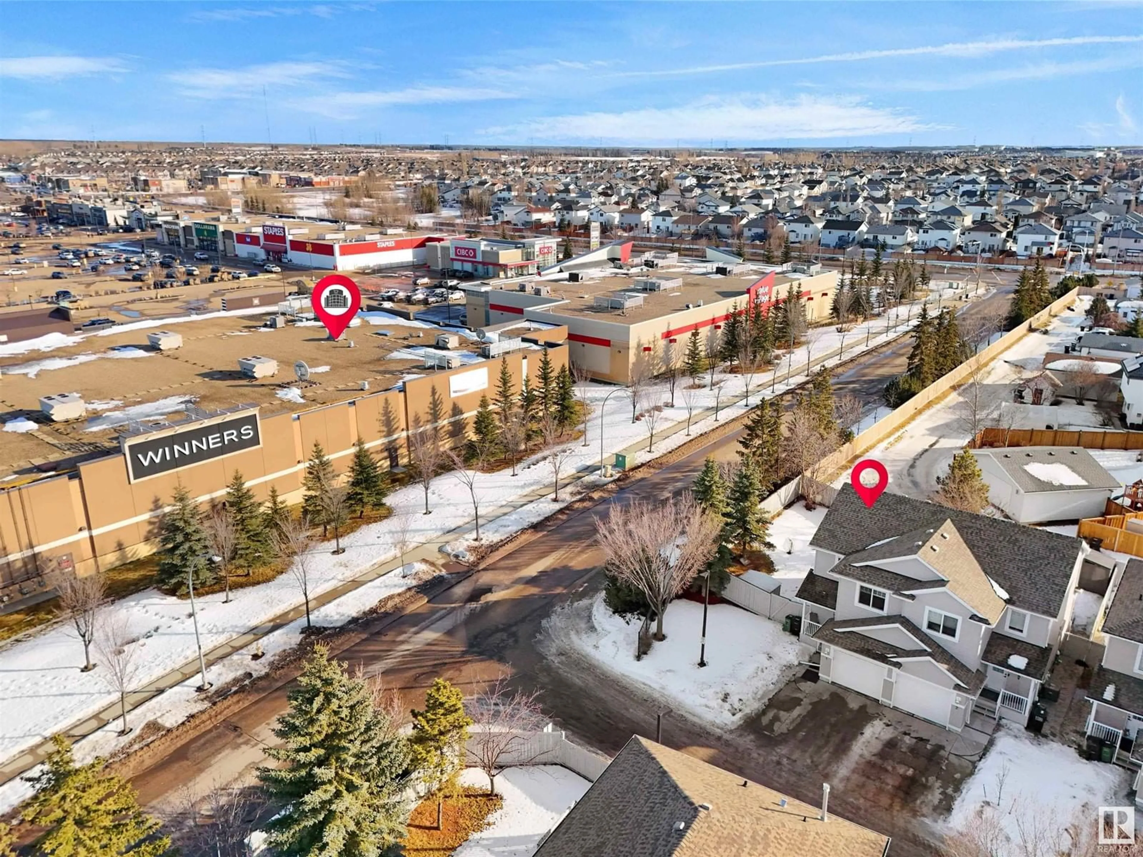 A pic from outside/outdoor area/front of a property/back of a property/a pic from drone, unknown for #1 4020 21 ST NW, Edmonton Alberta T6T1T8