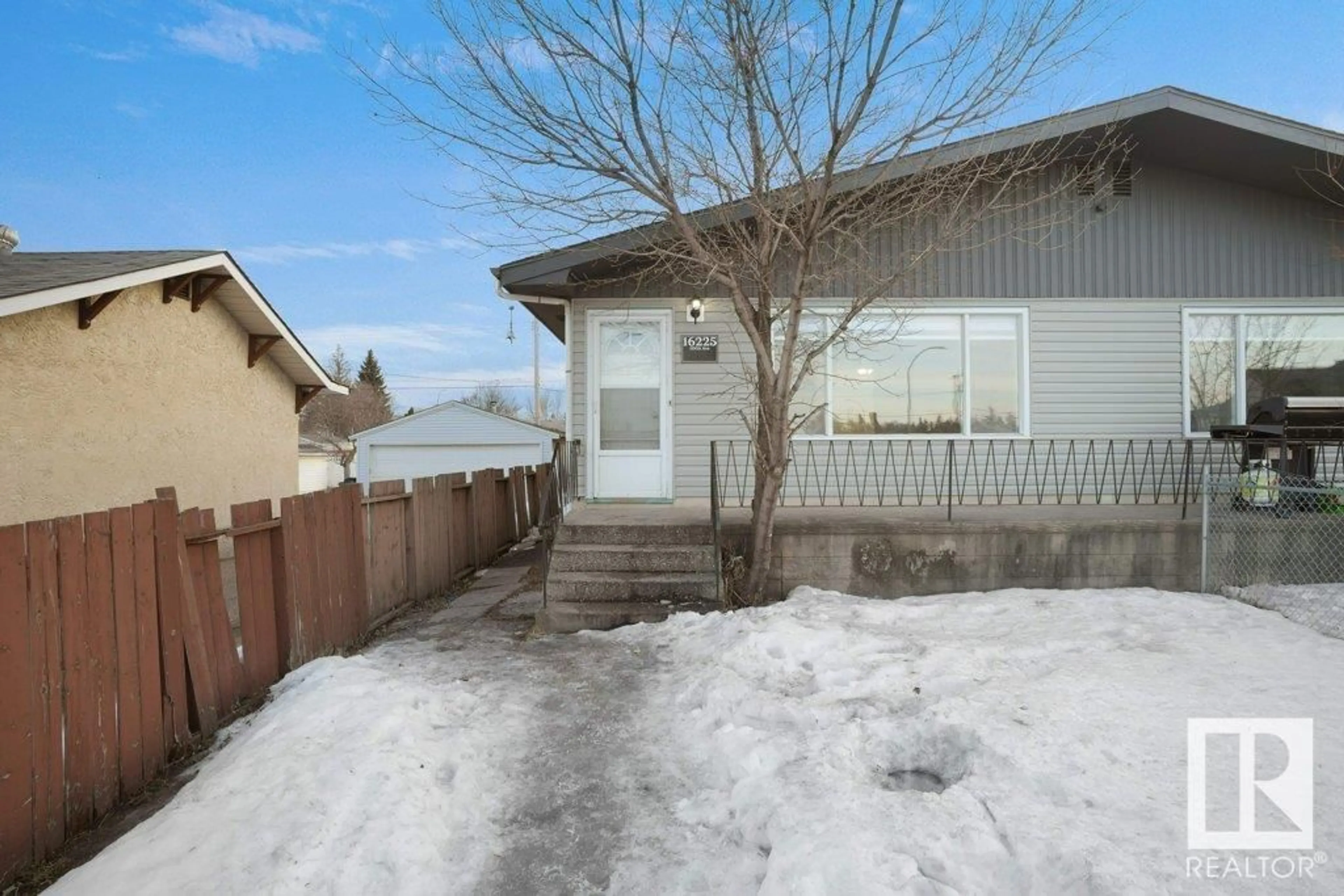 Patio, street for 16225 100A AV NW, Edmonton Alberta T5P0M2