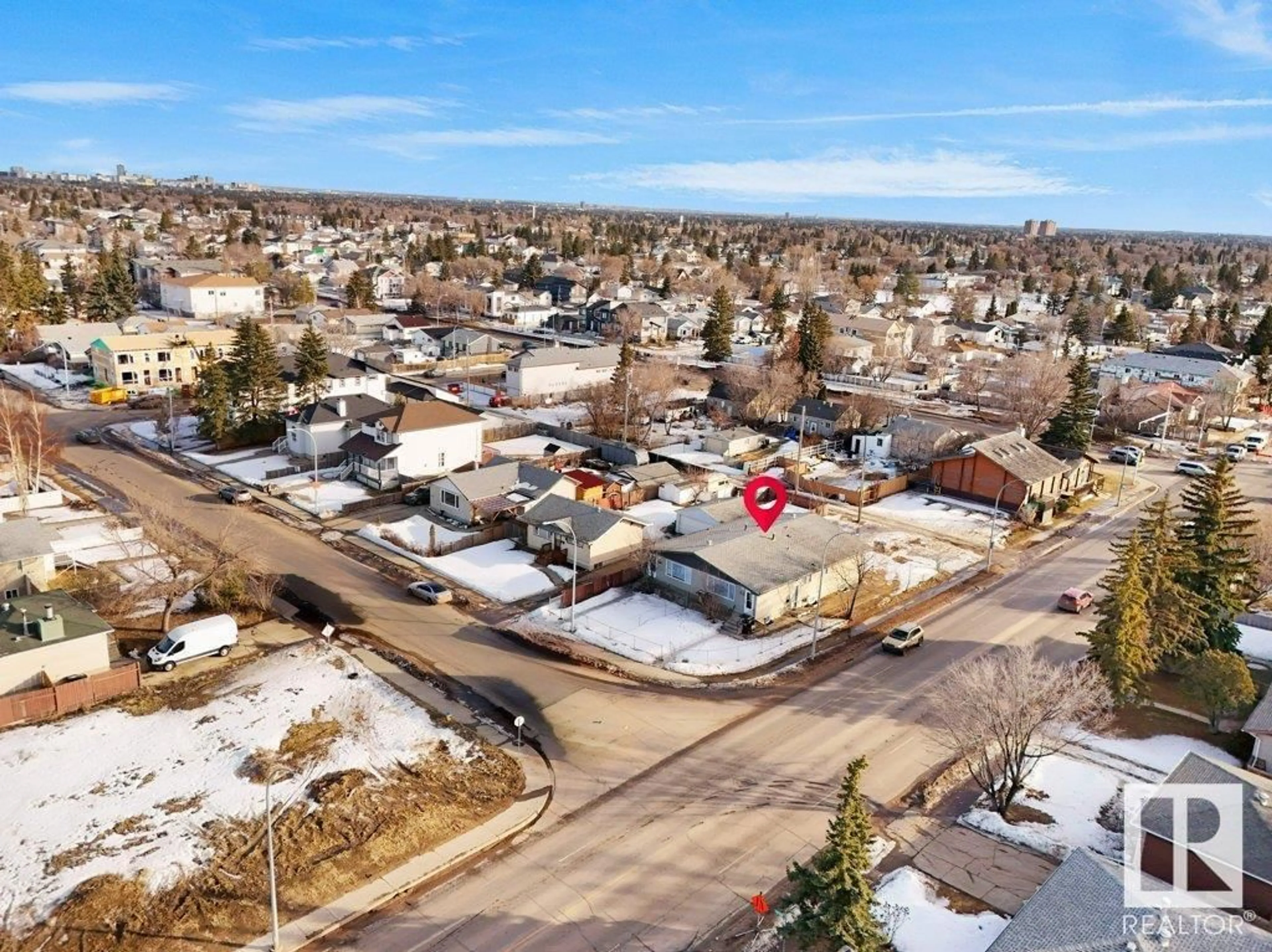 A pic from outside/outdoor area/front of a property/back of a property/a pic from drone, street for 16225 100A AV NW, Edmonton Alberta T5P0M2