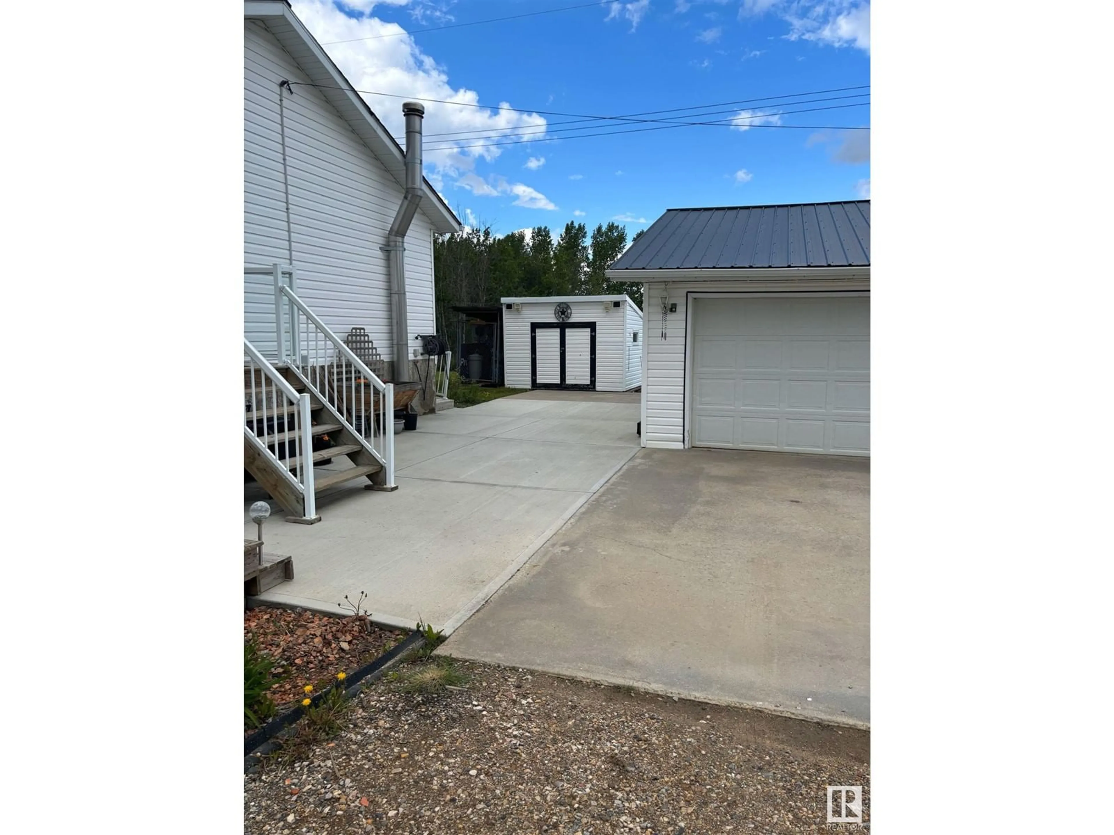 A pic from outside/outdoor area/front of a property/back of a property/a pic from drone, street for 4704 50 AV, Ryley Alberta T0B4A0
