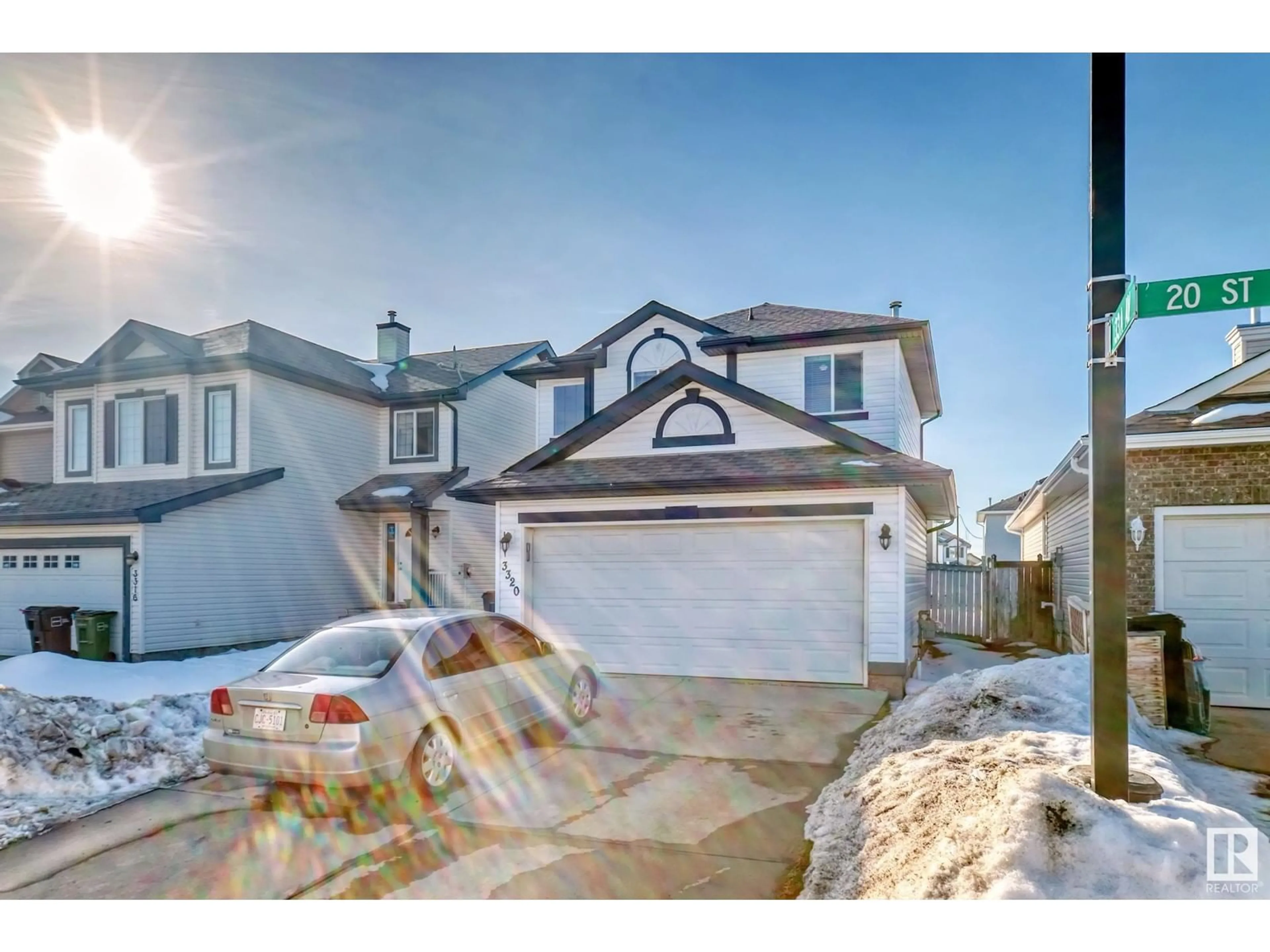 A pic from outside/outdoor area/front of a property/back of a property/a pic from drone, street for 3320 20 ST NW, Edmonton Alberta T6T0L5