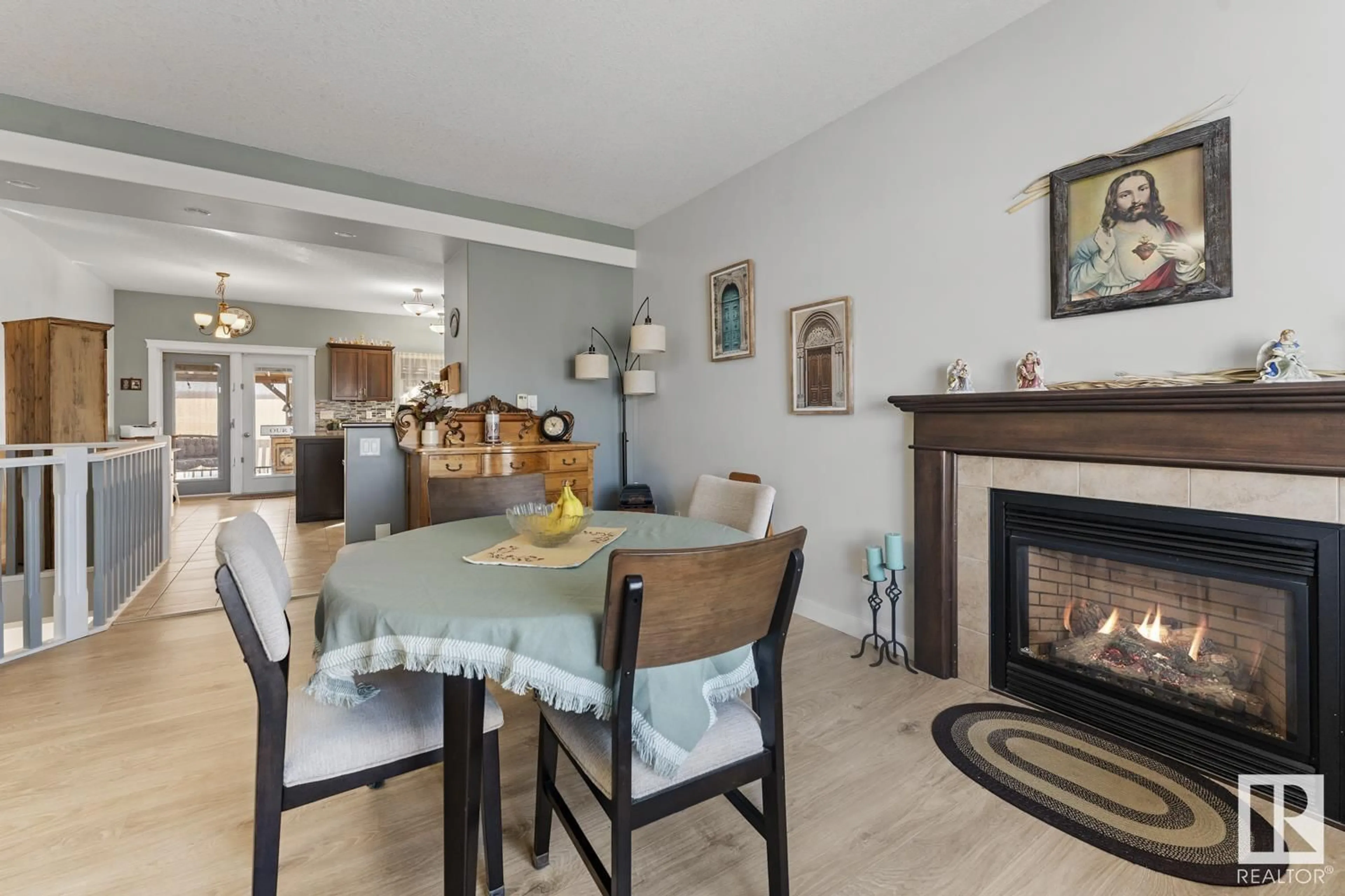Indoor entryway for 5 SWEETGRASS PL, Cold Lake Alberta T9M0C1