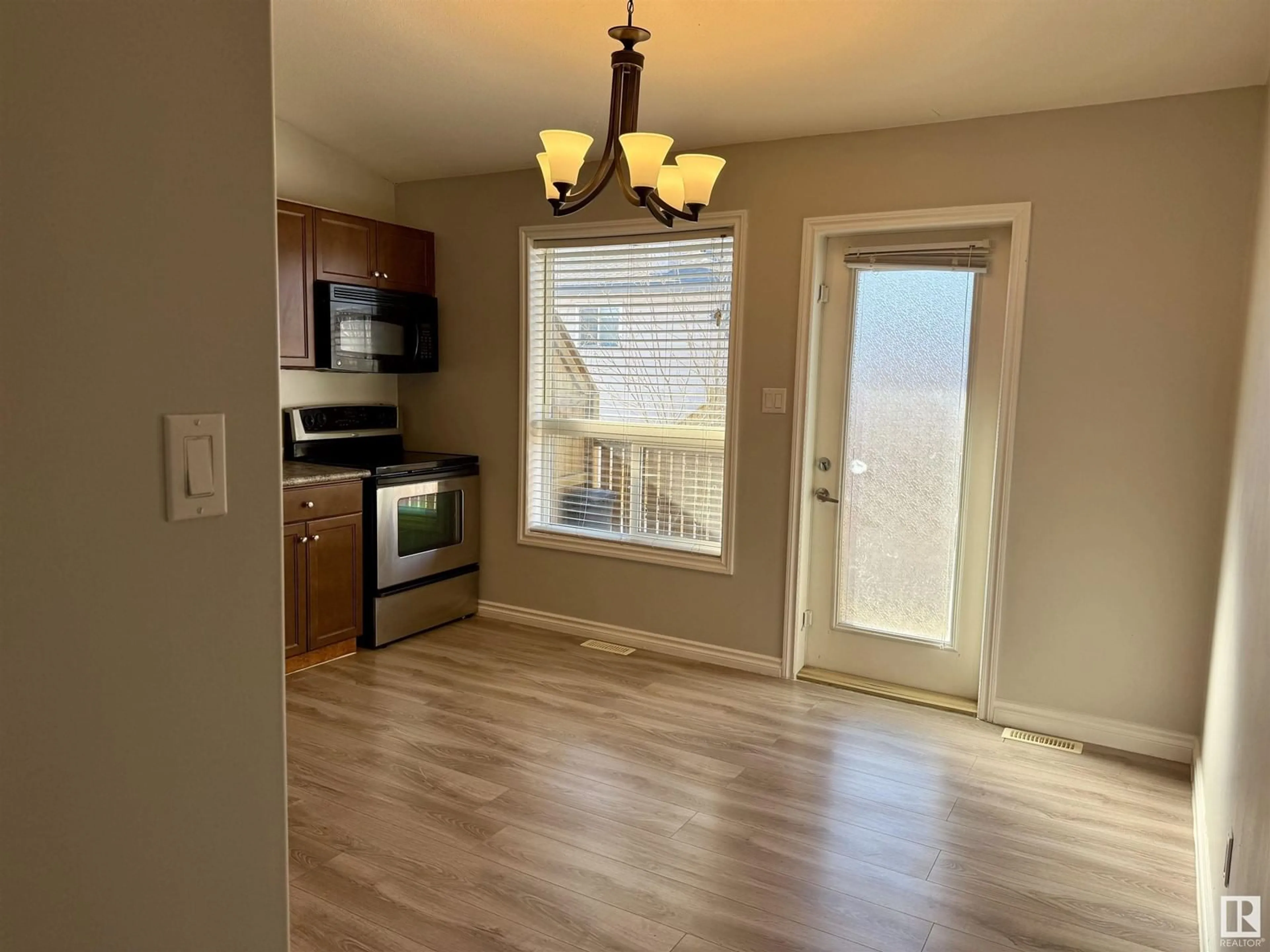 A pic of a room for #3 - 6506 47 ST, Cold Lake Alberta T9M0C5