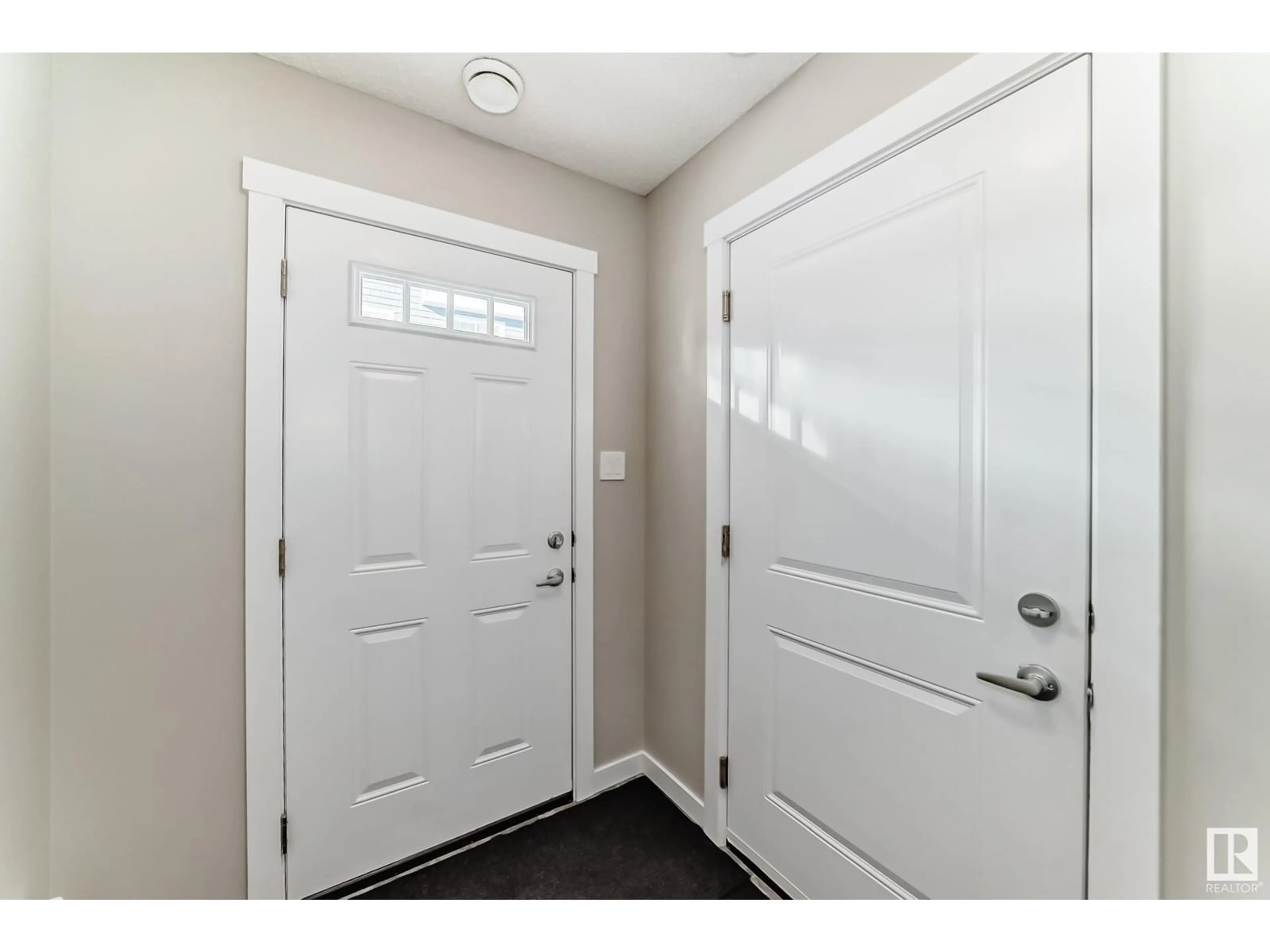 Indoor entryway for #22 735 Allard BV SW, Edmonton Alberta T6W1A8