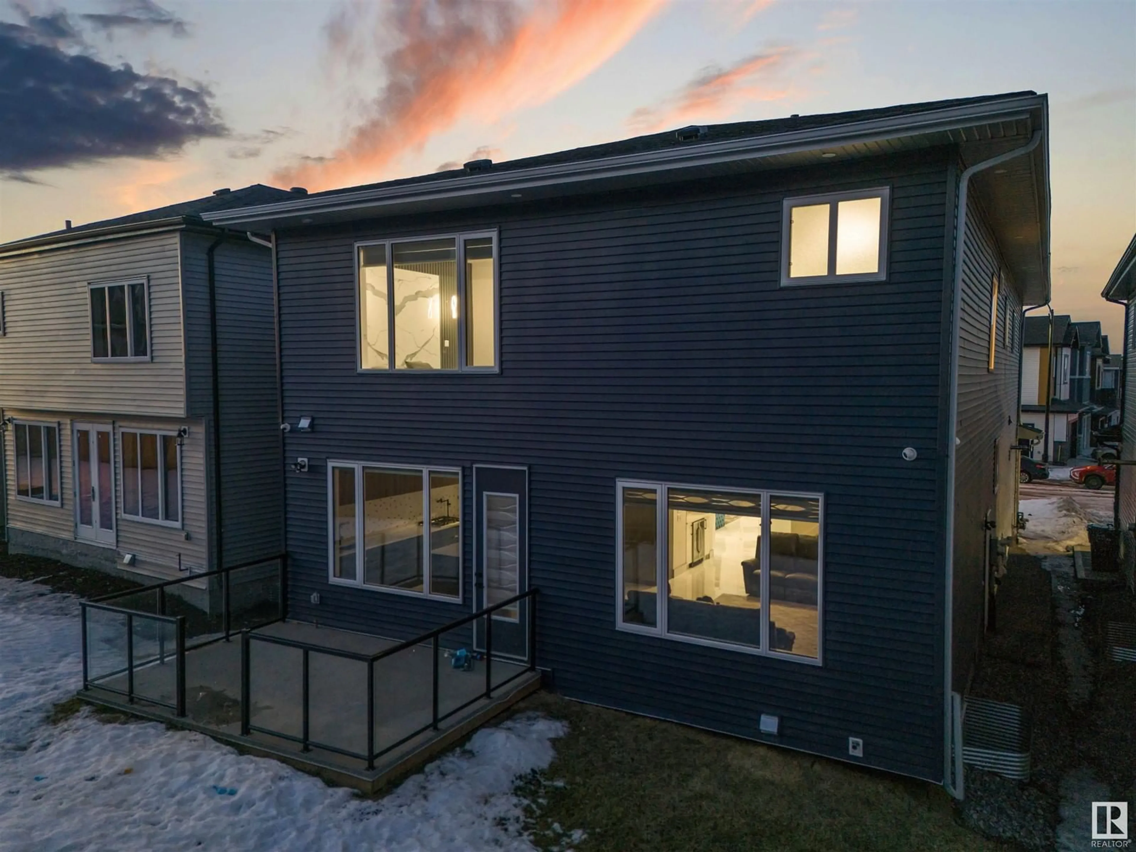 A pic from outside/outdoor area/front of a property/back of a property/a pic from drone, building for 1811 17 AV NW, Edmonton Alberta T6T2N2