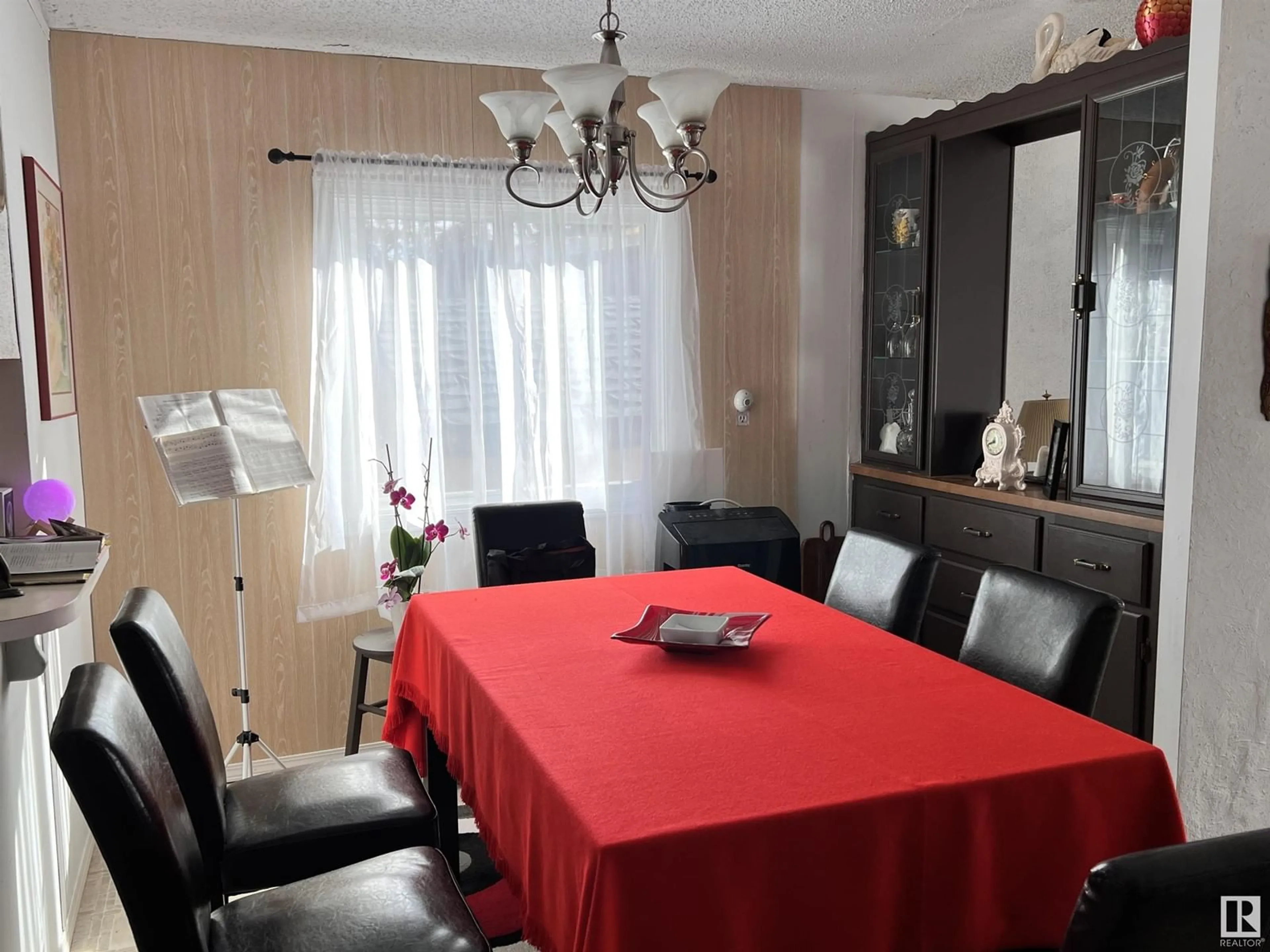 Dining room, unknown for #54 5002 56 AV, Drayton Valley Alberta T7A1M6