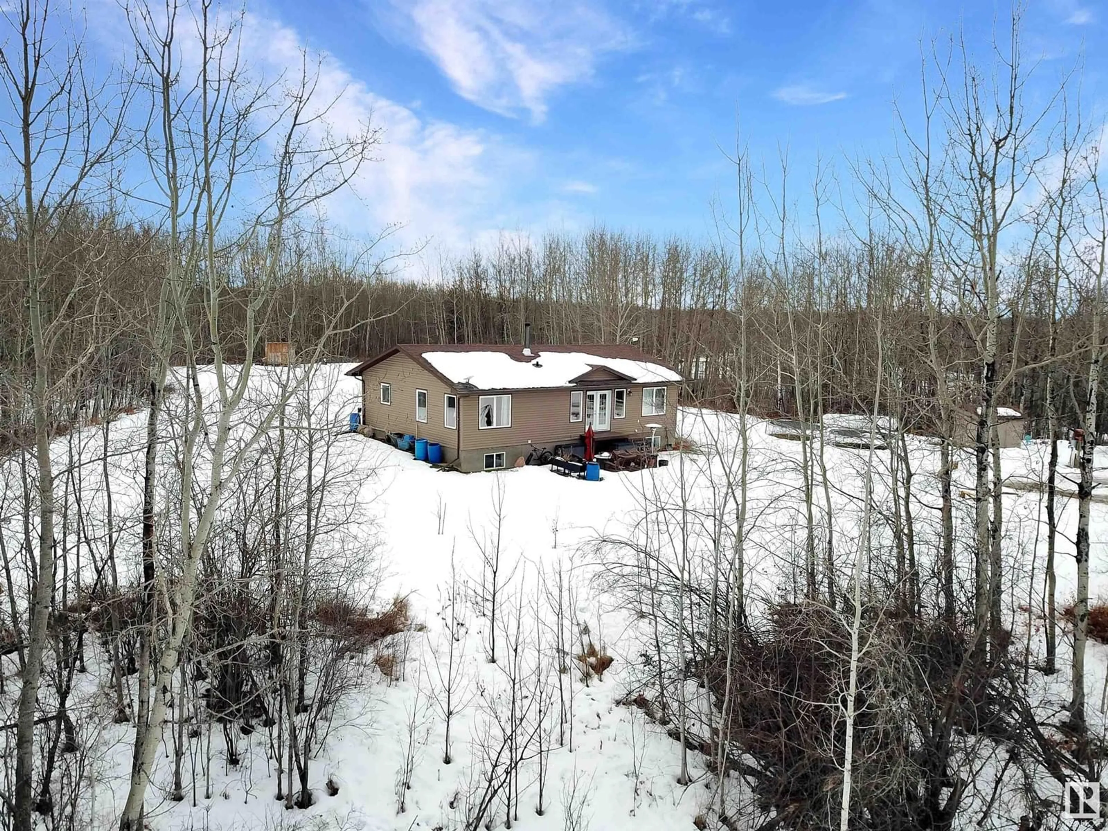 A pic from outside/outdoor area/front of a property/back of a property/a pic from drone, unknown for 56430 RGE ROAD 42, Rural Lac Ste. Anne County Alberta T0E1A0