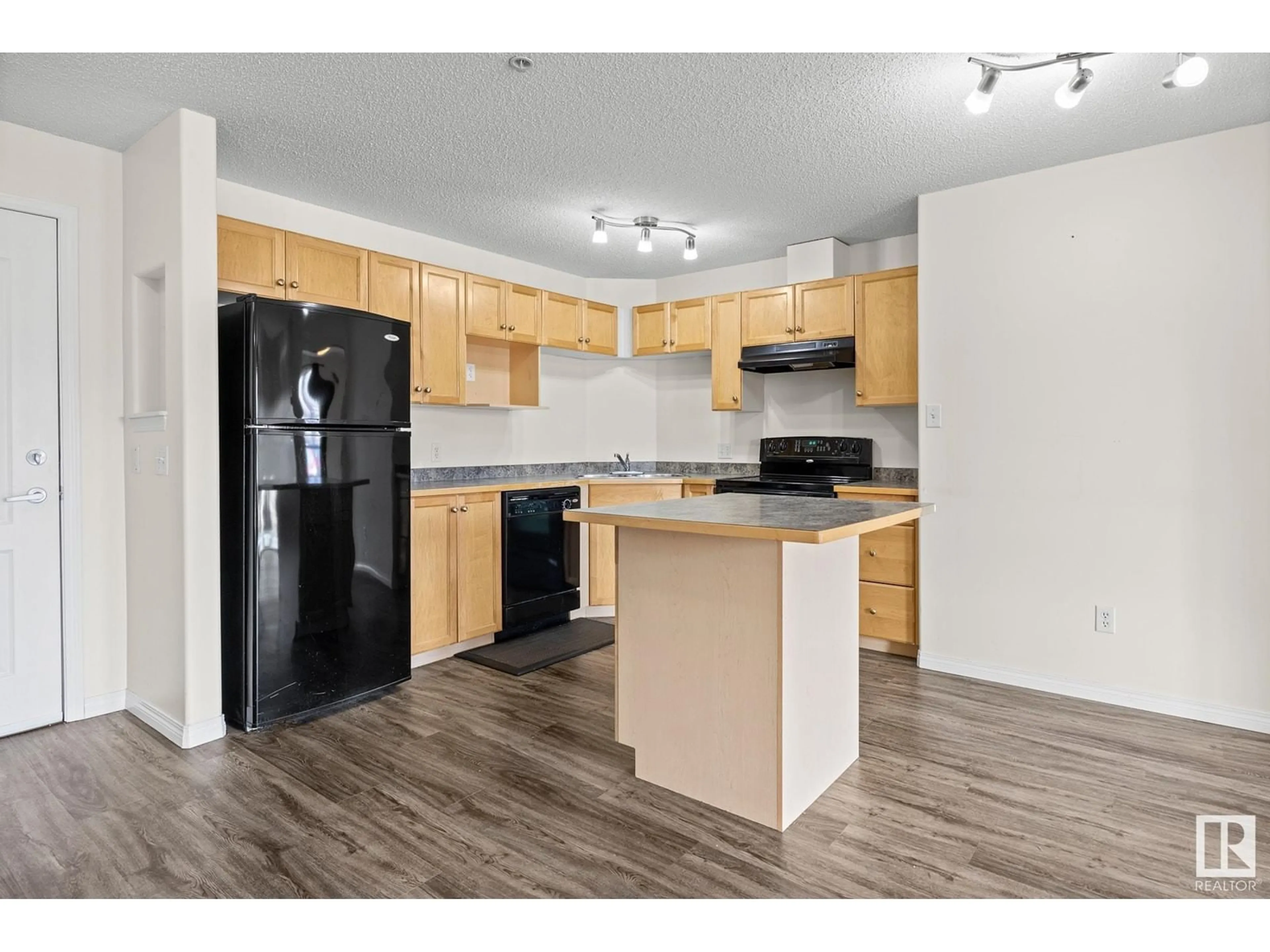 Standard kitchen, wood/laminate floor for #104 5350 199 ST NW, Edmonton Alberta T6M0A4