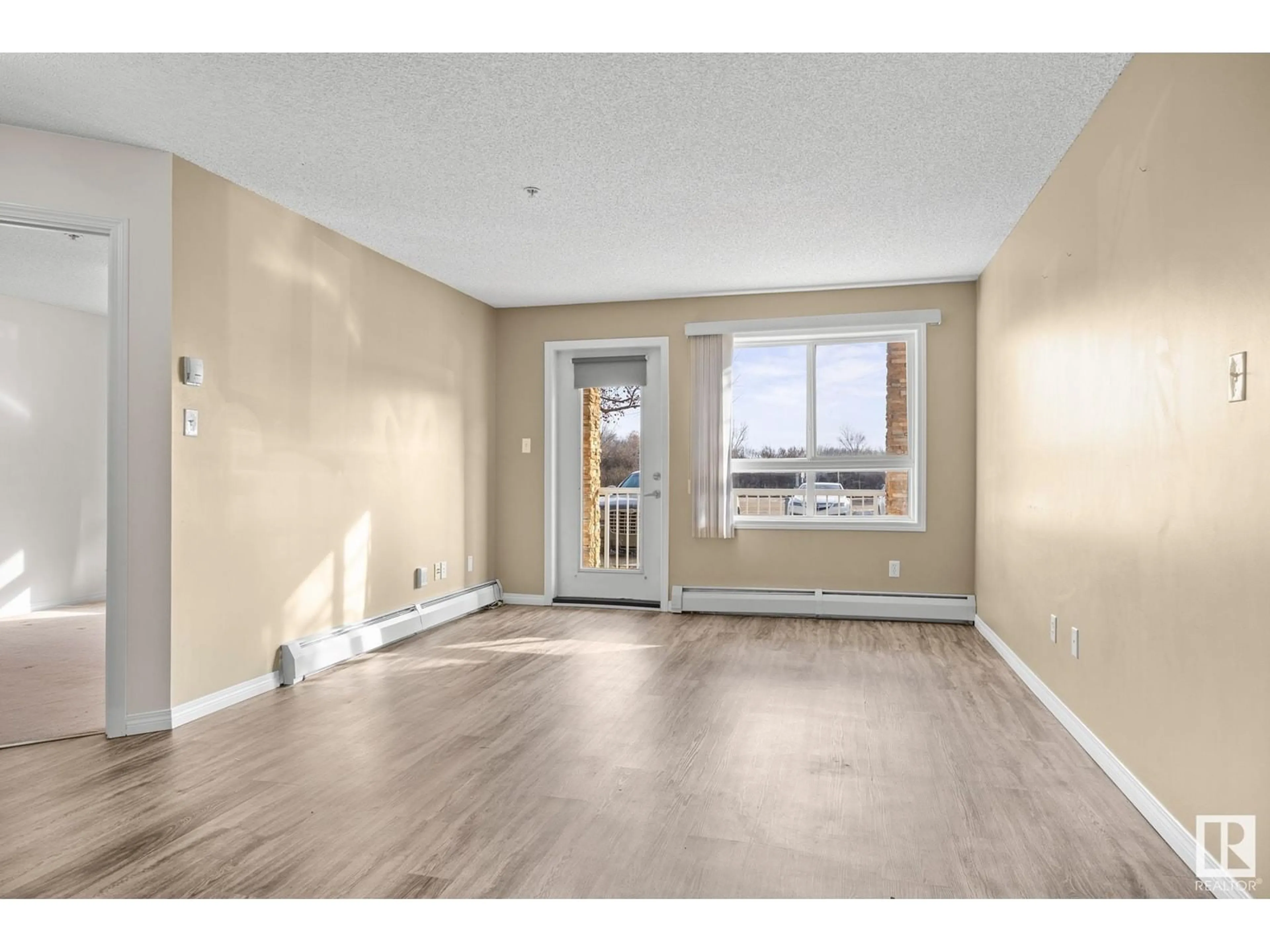 A pic of a room for #104 5350 199 ST NW, Edmonton Alberta T6M0A4