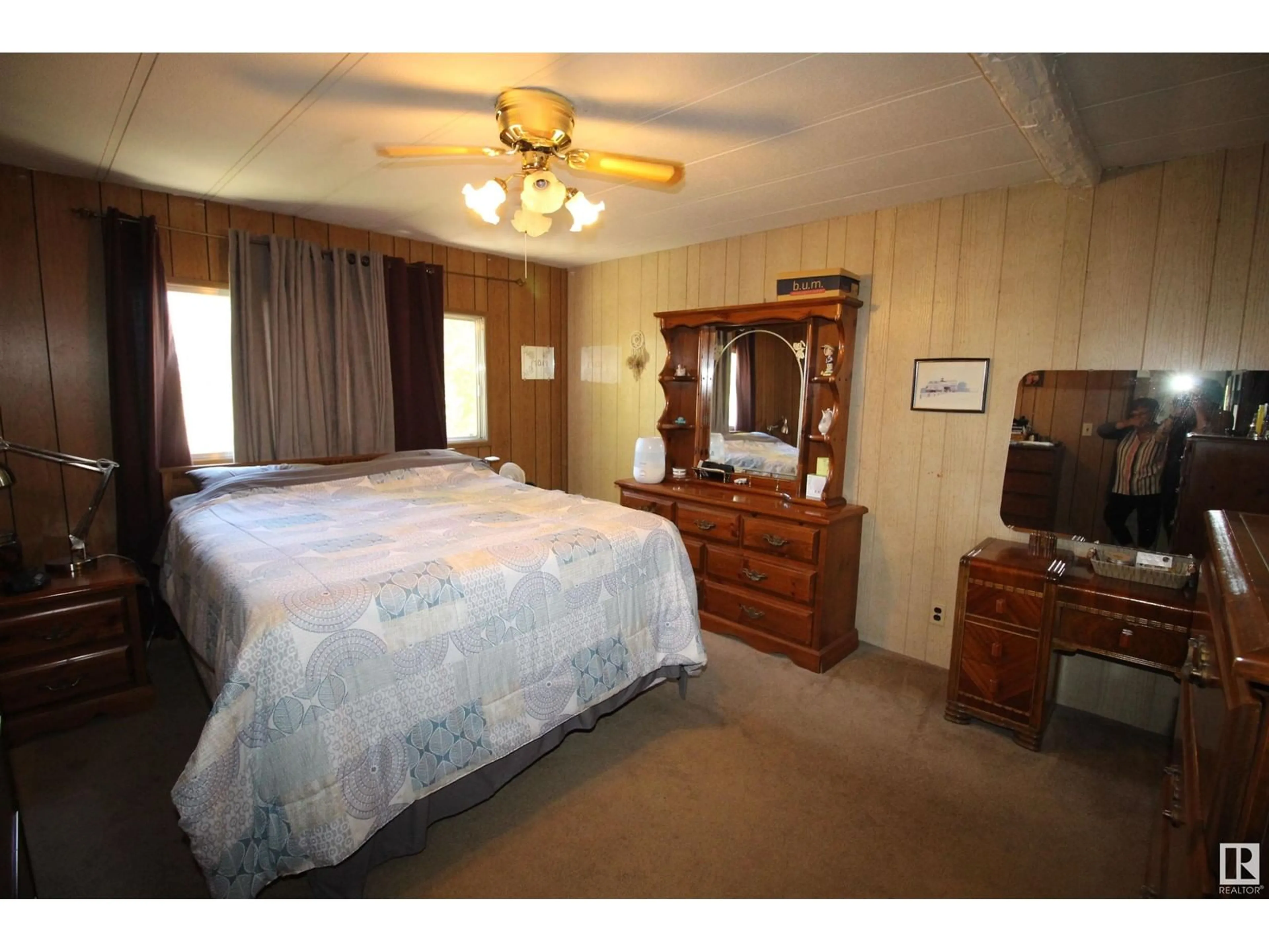 A pic of a room for 5104 50 ST, Vimy Alberta T0G2J0