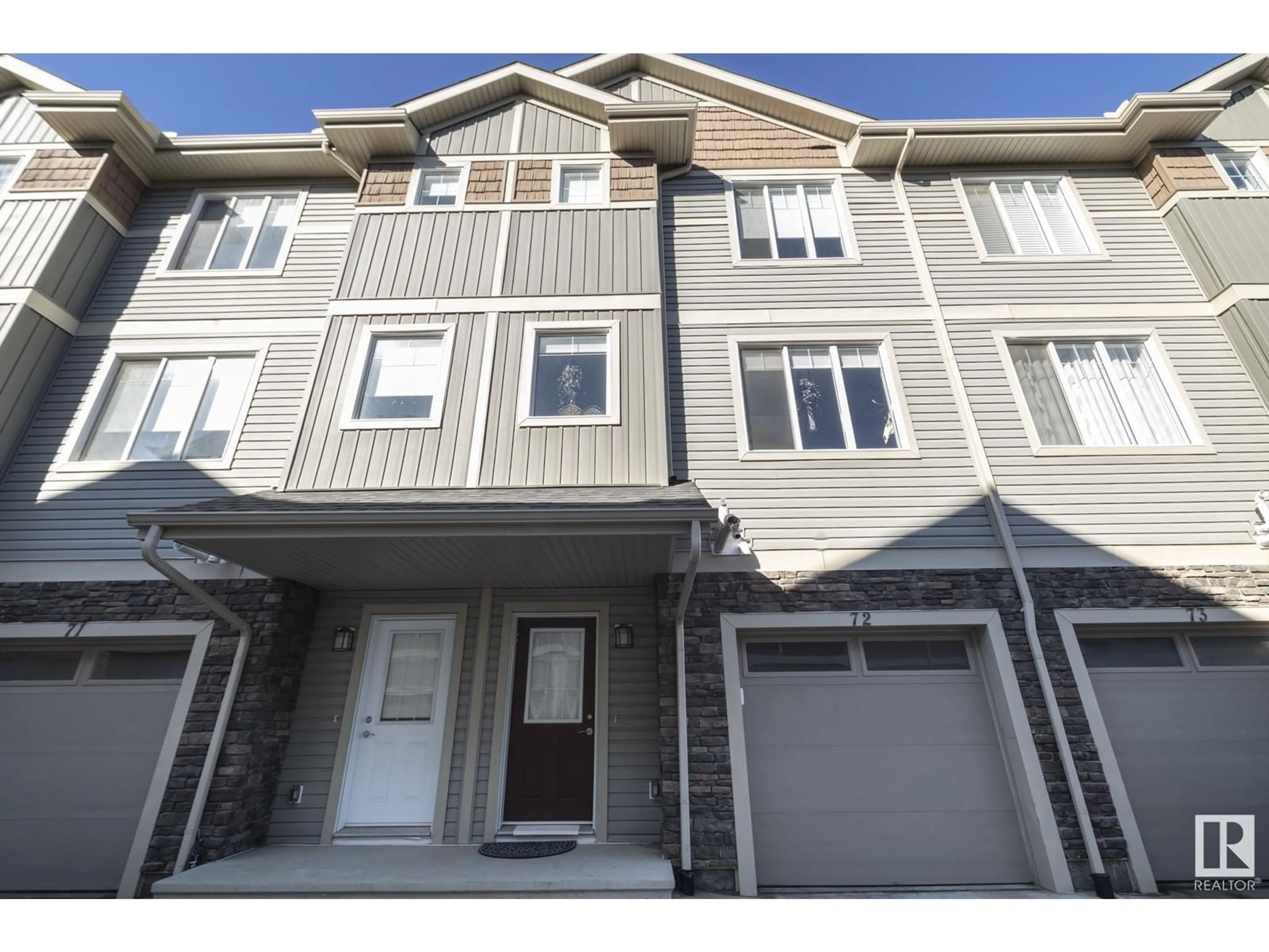 Unknown for NW - 72 13139 205 ST, Edmonton Alberta T5S0N1