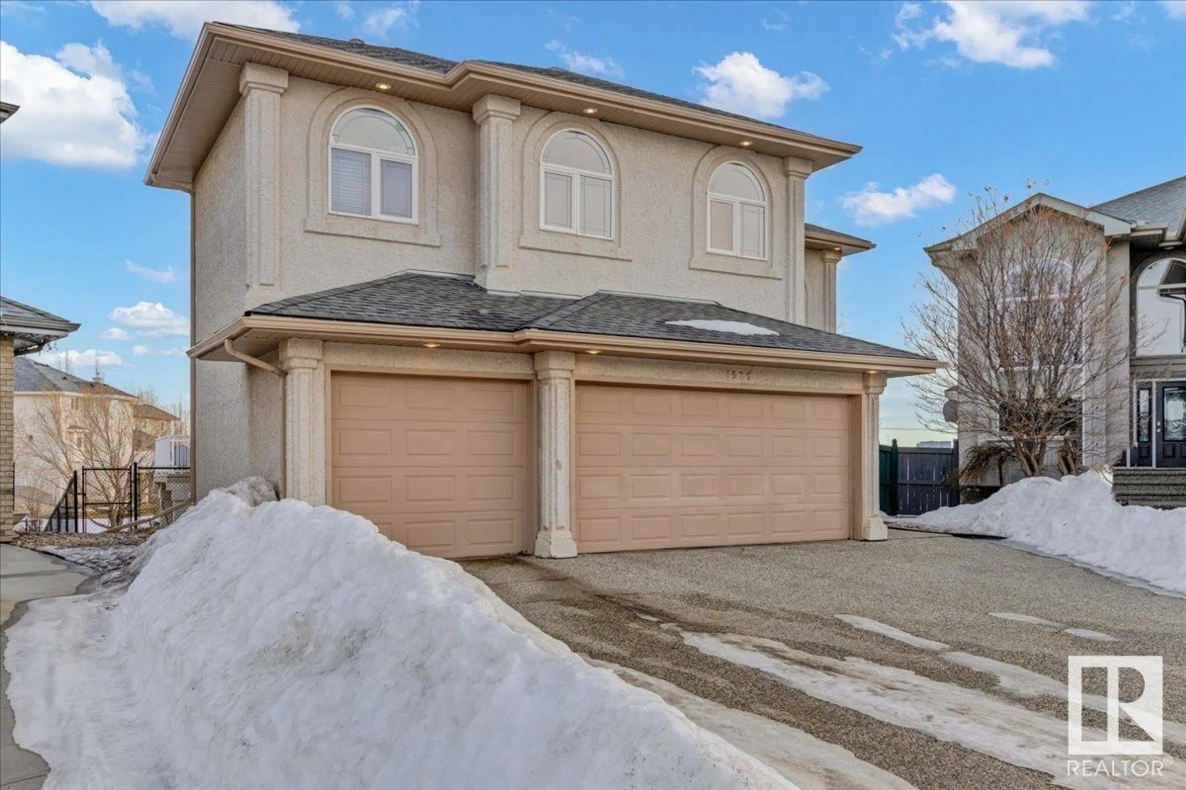 Indoor garage for 1525 HASWELL CL NW, Edmonton Alberta T6R3J4