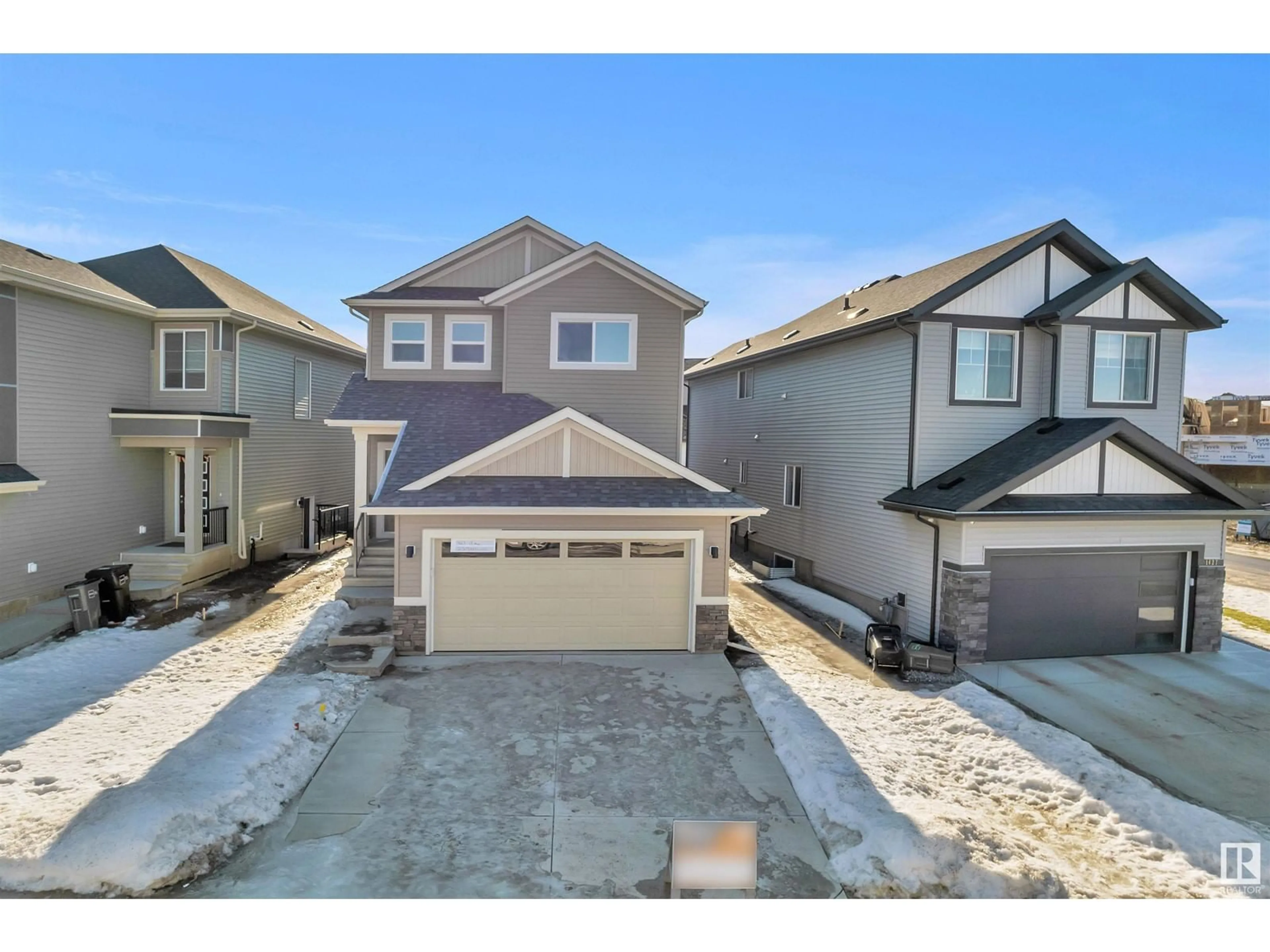 A pic from outside/outdoor area/front of a property/back of a property/a pic from drone, street for 1423 13 AV NW, Edmonton Alberta T6T2S7