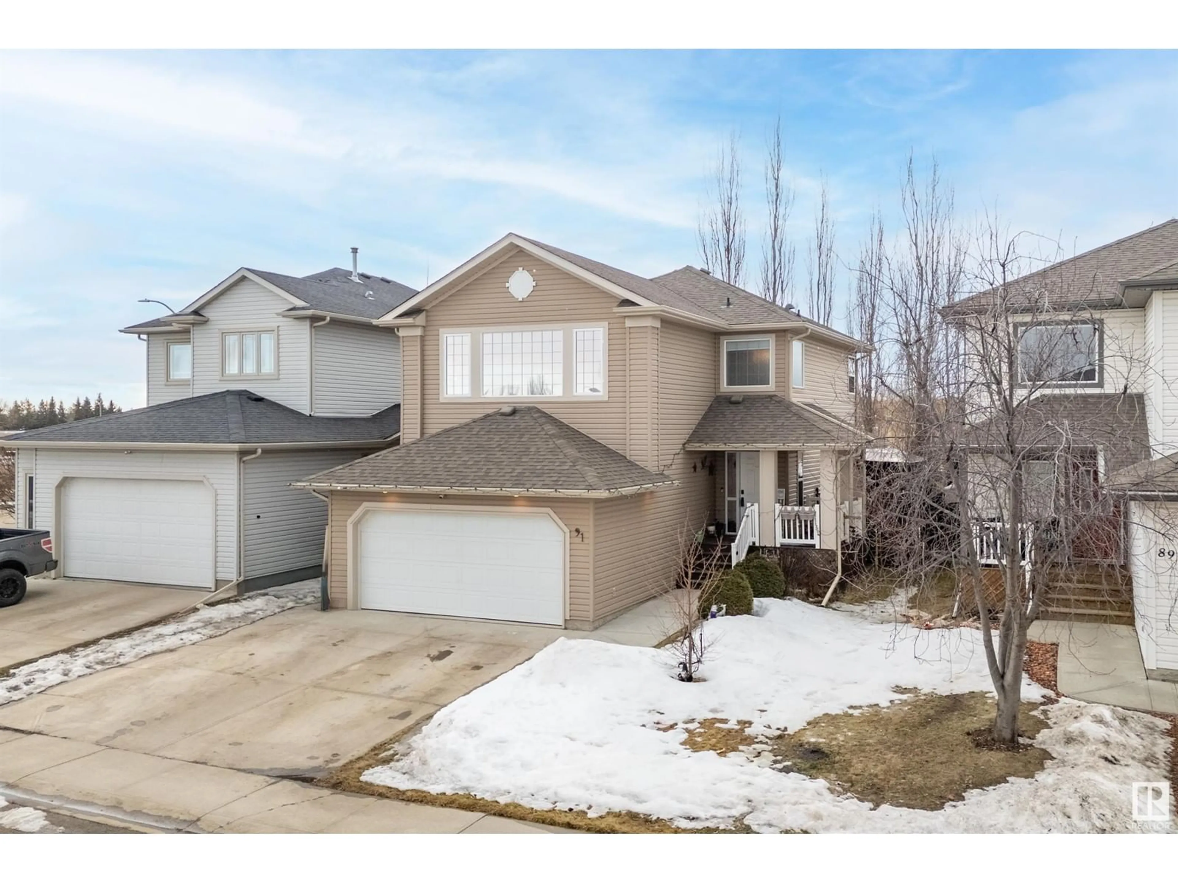 A pic from outside/outdoor area/front of a property/back of a property/a pic from drone, street for 91 GRAYRIDGE CR, Stony Plain Alberta T7Z0A1