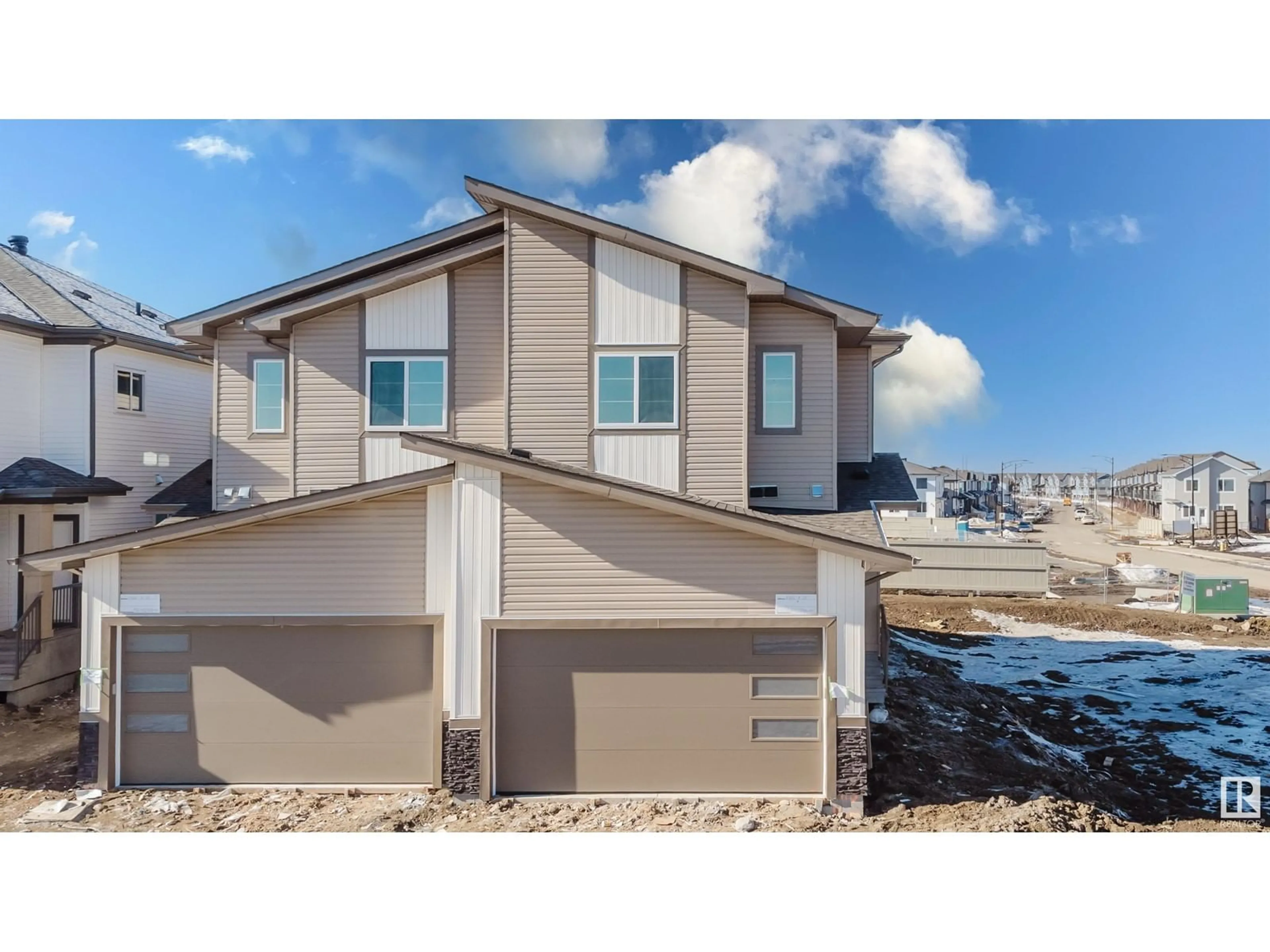 Home with vinyl exterior material, water/lake/river/ocean view for 1416 11 ST NW, Edmonton Alberta T6T0G9