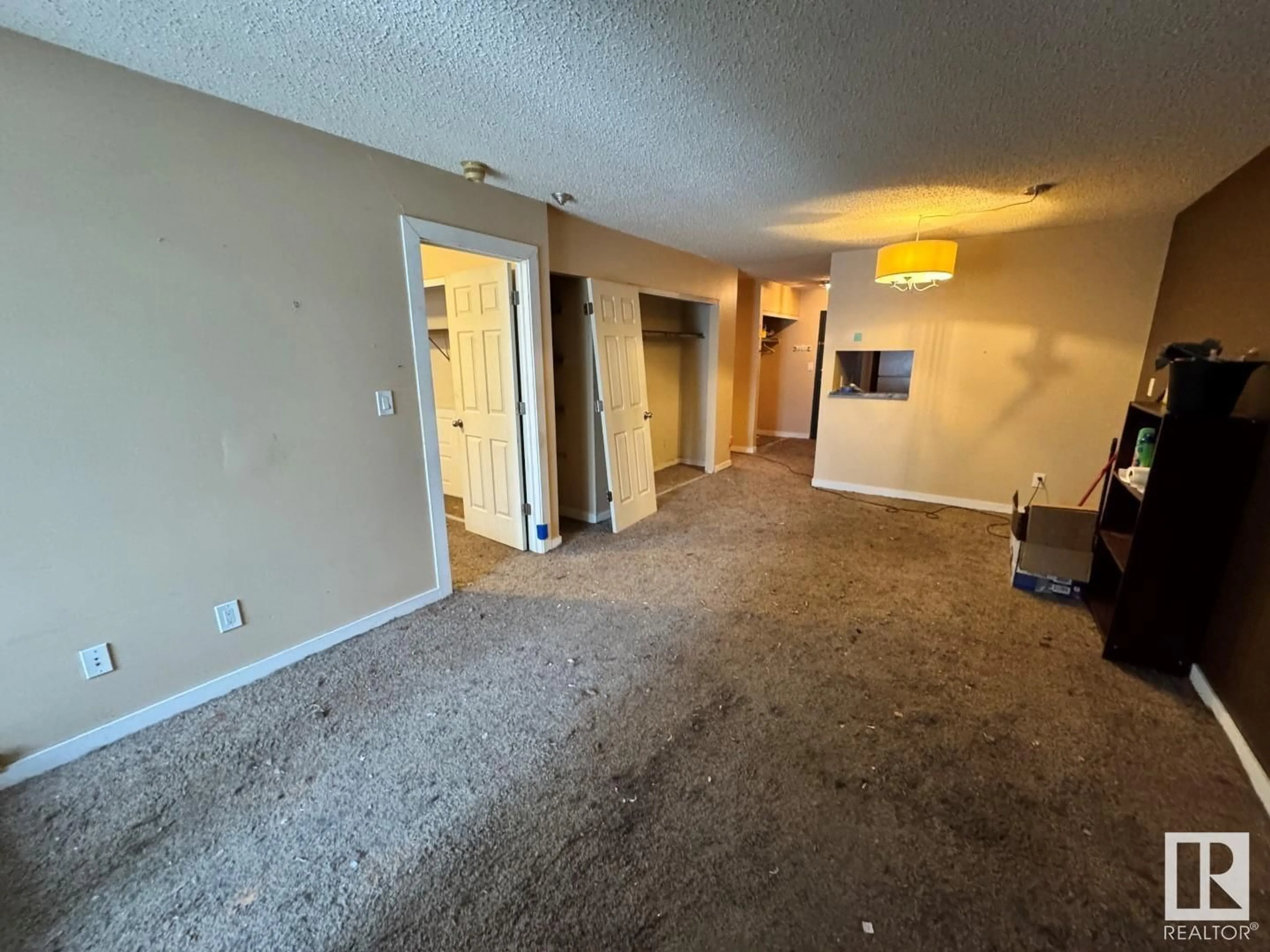 A pic of a room for #305 12914 64 ST NW, Edmonton Alberta T5A0Y1