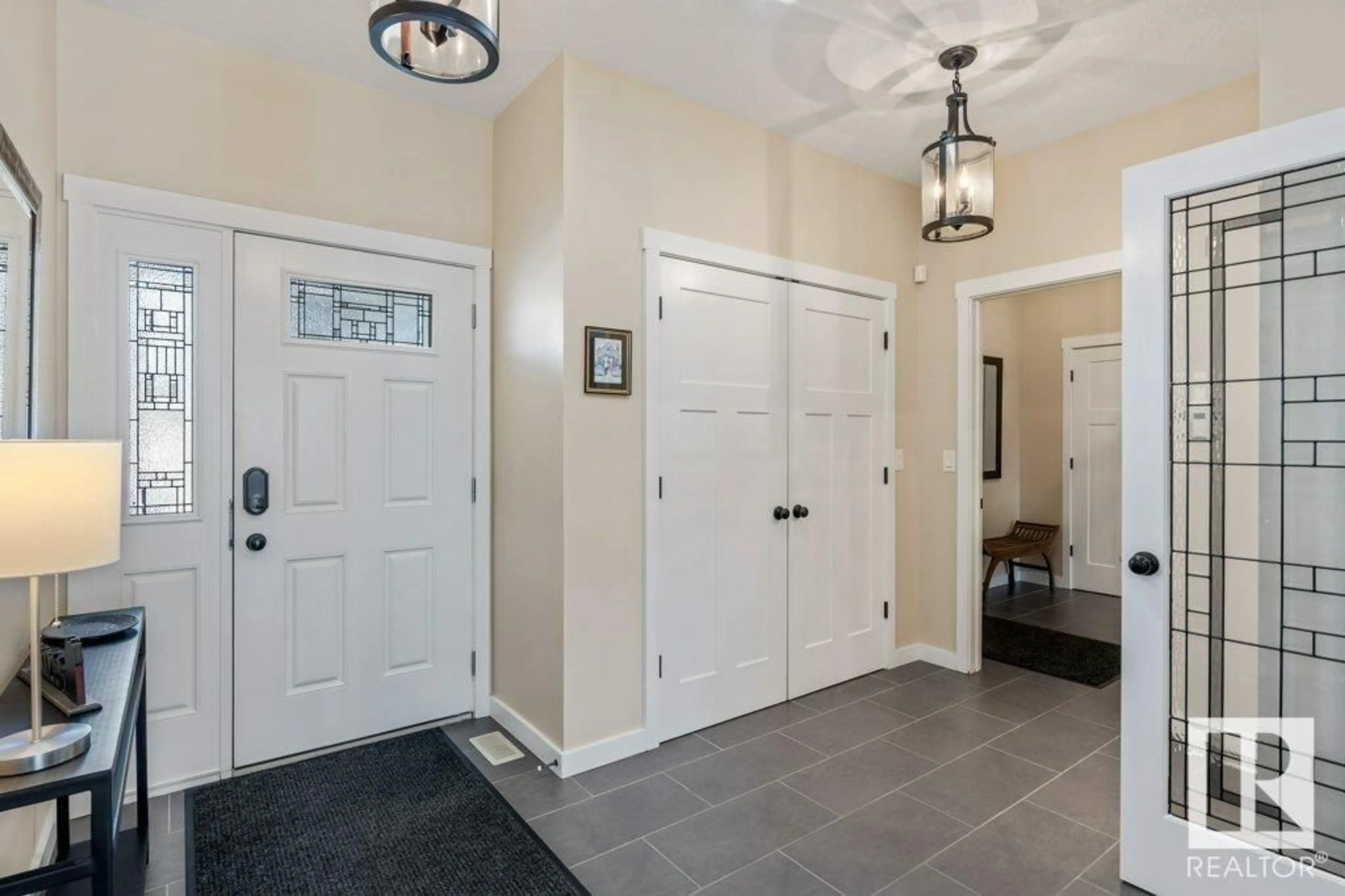 Indoor entryway for 80 NORMANDEAU CR, St. Albert Alberta T8N3C7