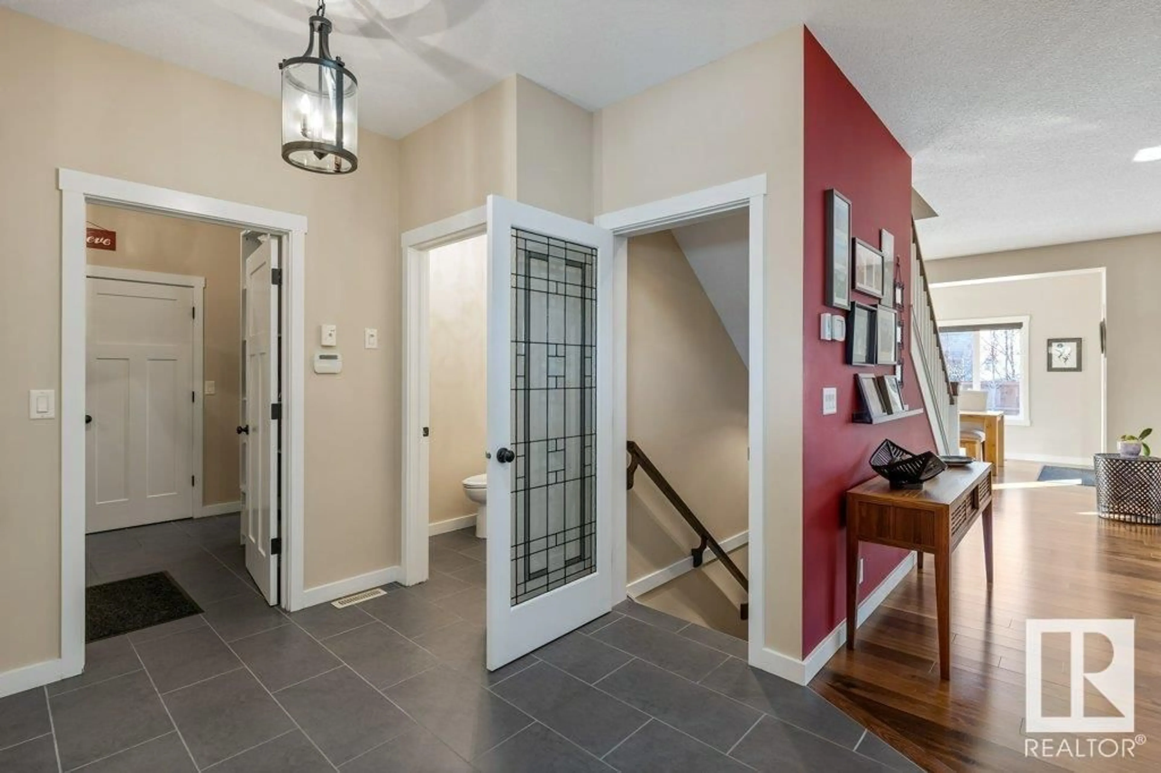 Indoor entryway for 80 NORMANDEAU CR, St. Albert Alberta T8N3C7