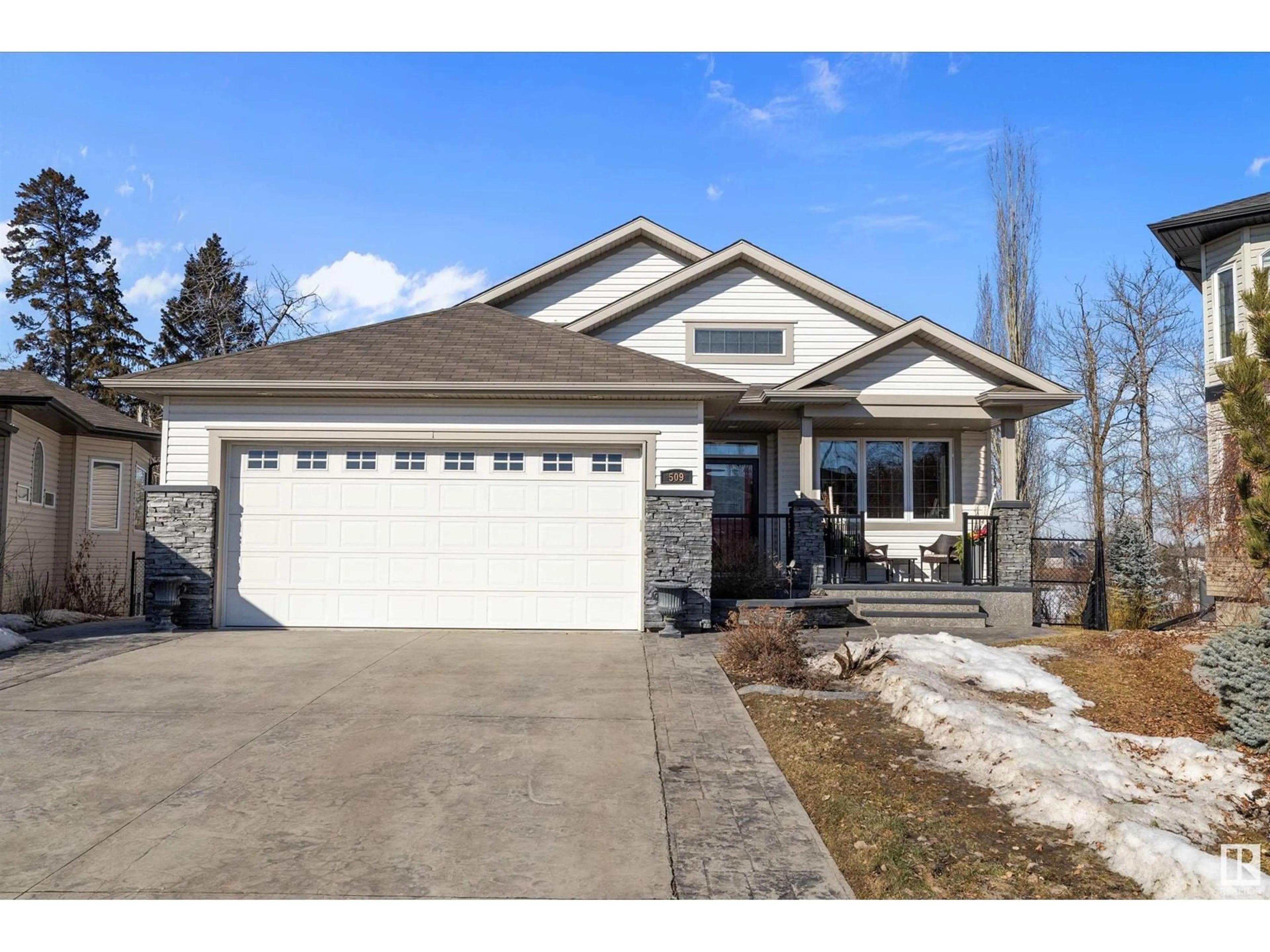 Home with vinyl exterior material, street for 509 WESTERRA BV, Stony Plain Alberta T7Z3A1