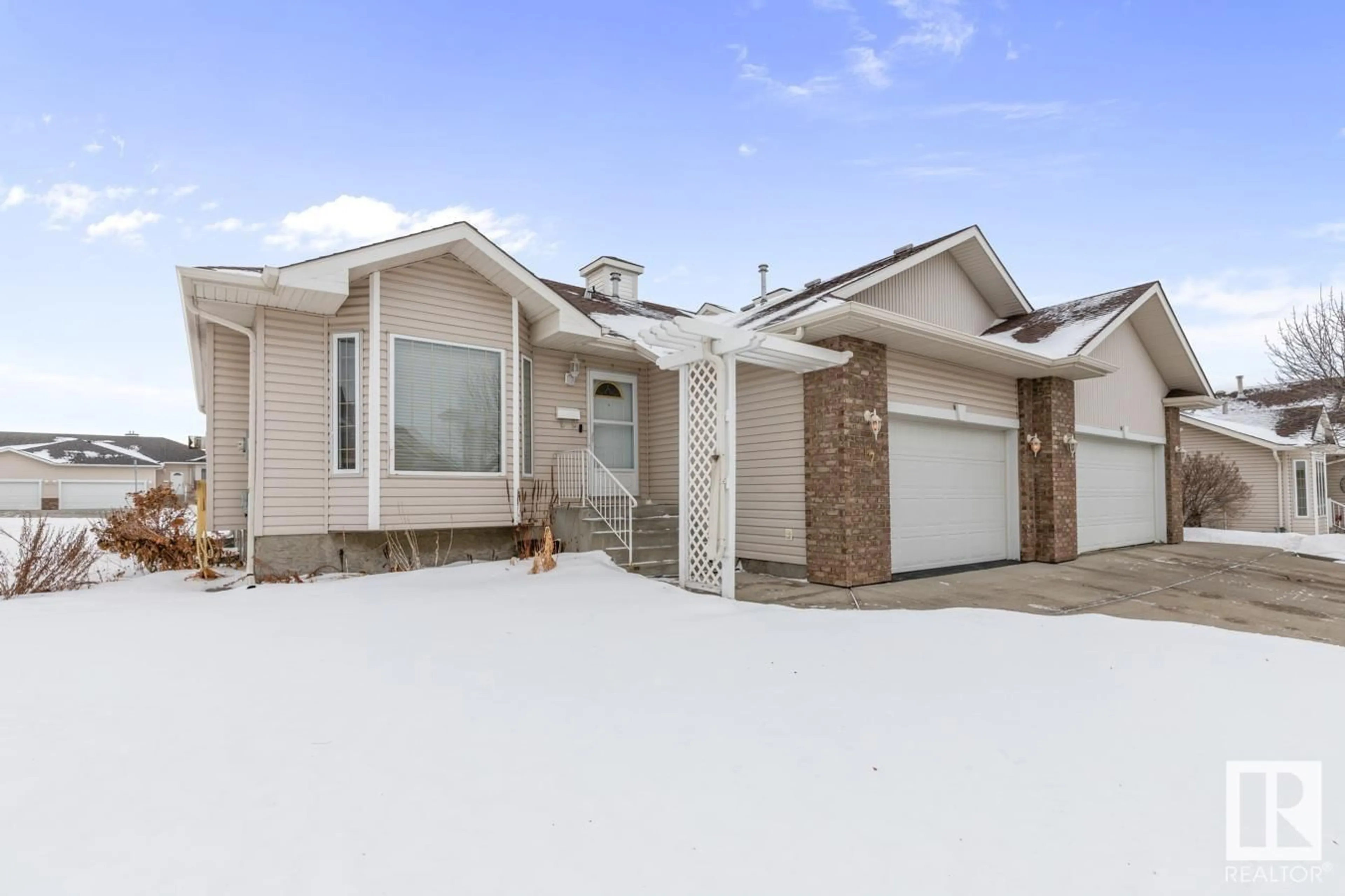 Home with brick exterior material, street for #17 201 BOTHWELL DR, Sherwood Park Alberta T8H2C8