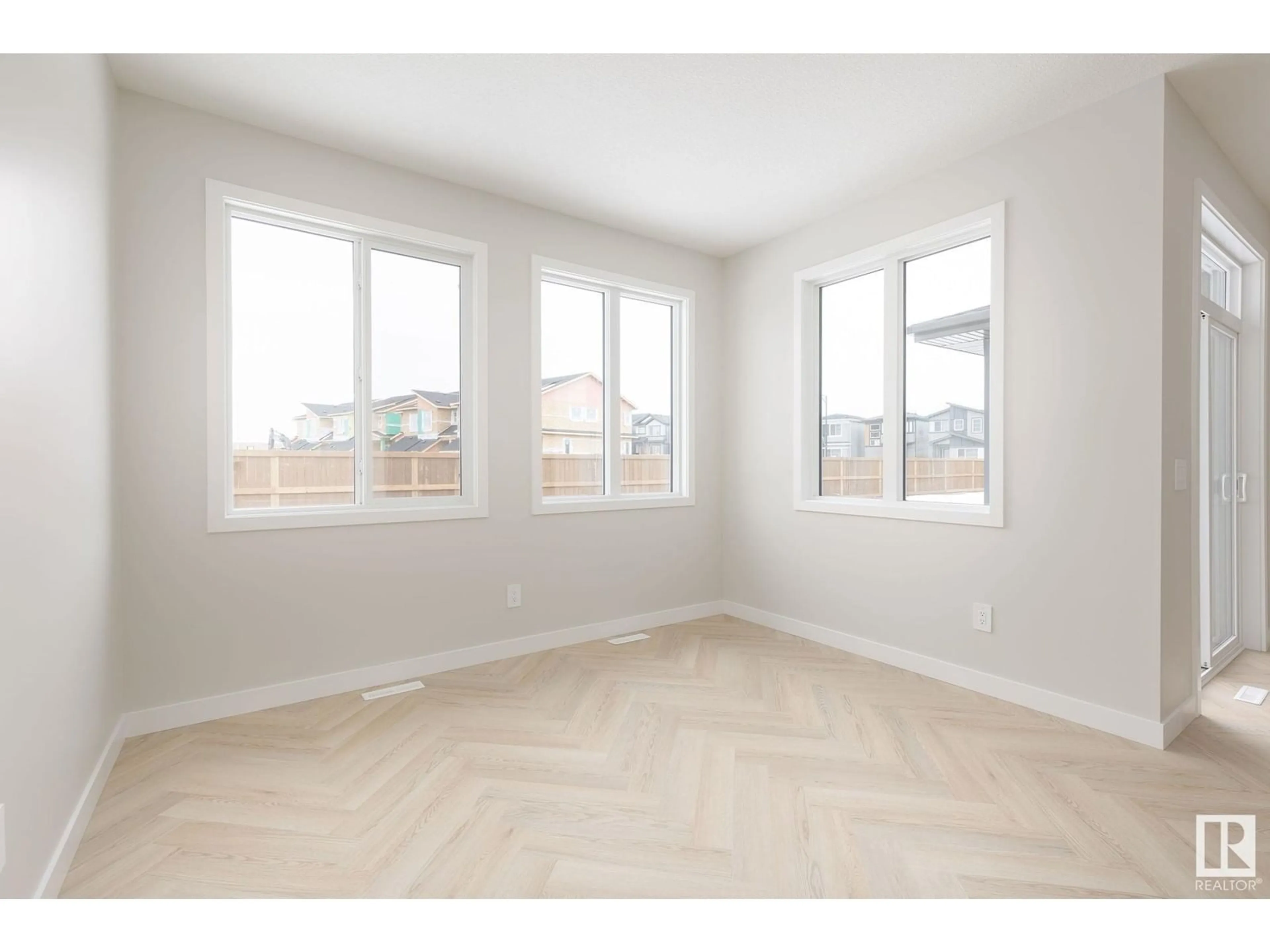 A pic of a room for SW - 2913 65 ST, Edmonton Alberta T6X1A3