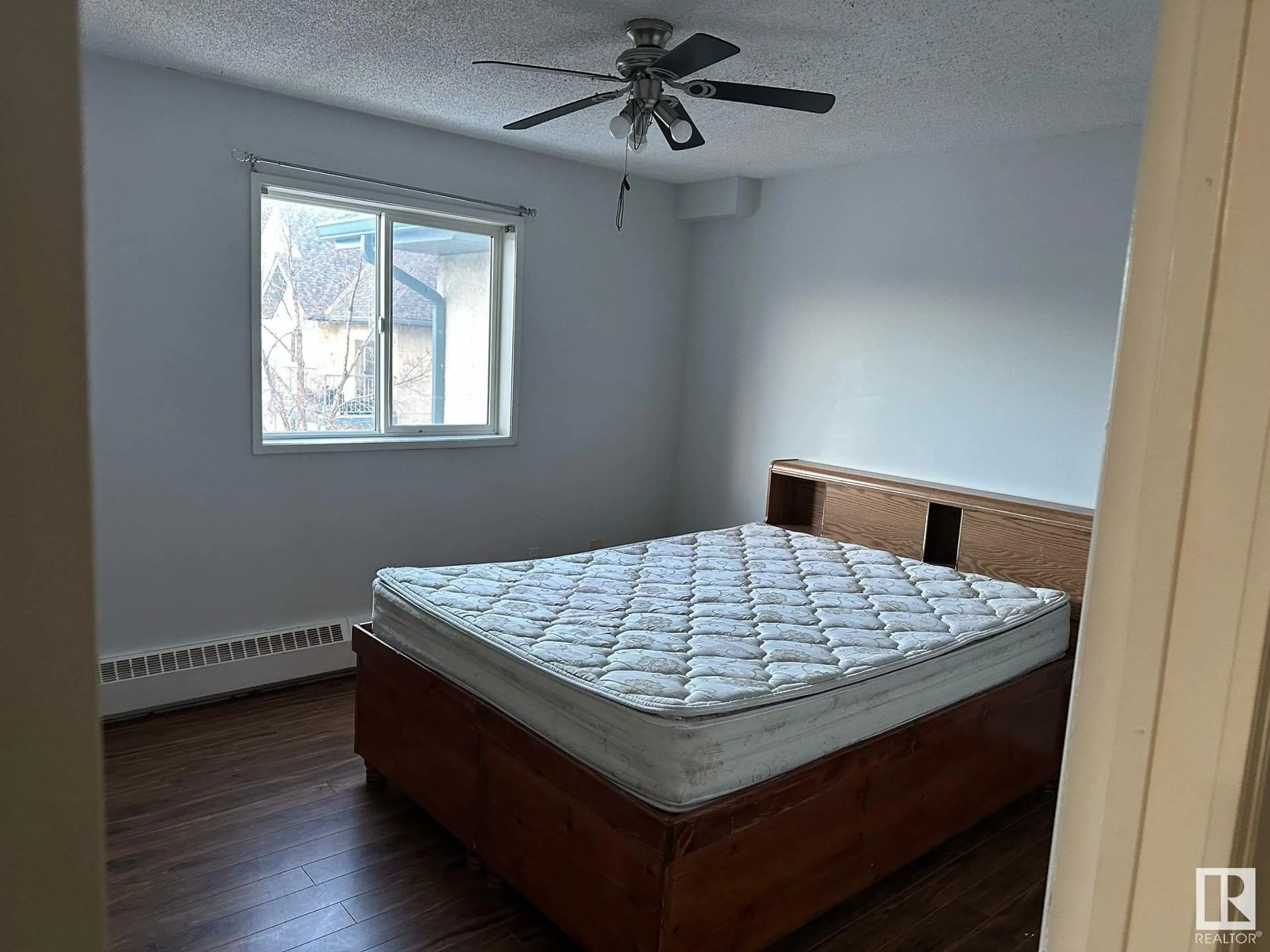 A pic of a room for #318 2508 50 ST NW, Edmonton Alberta T6L6X9