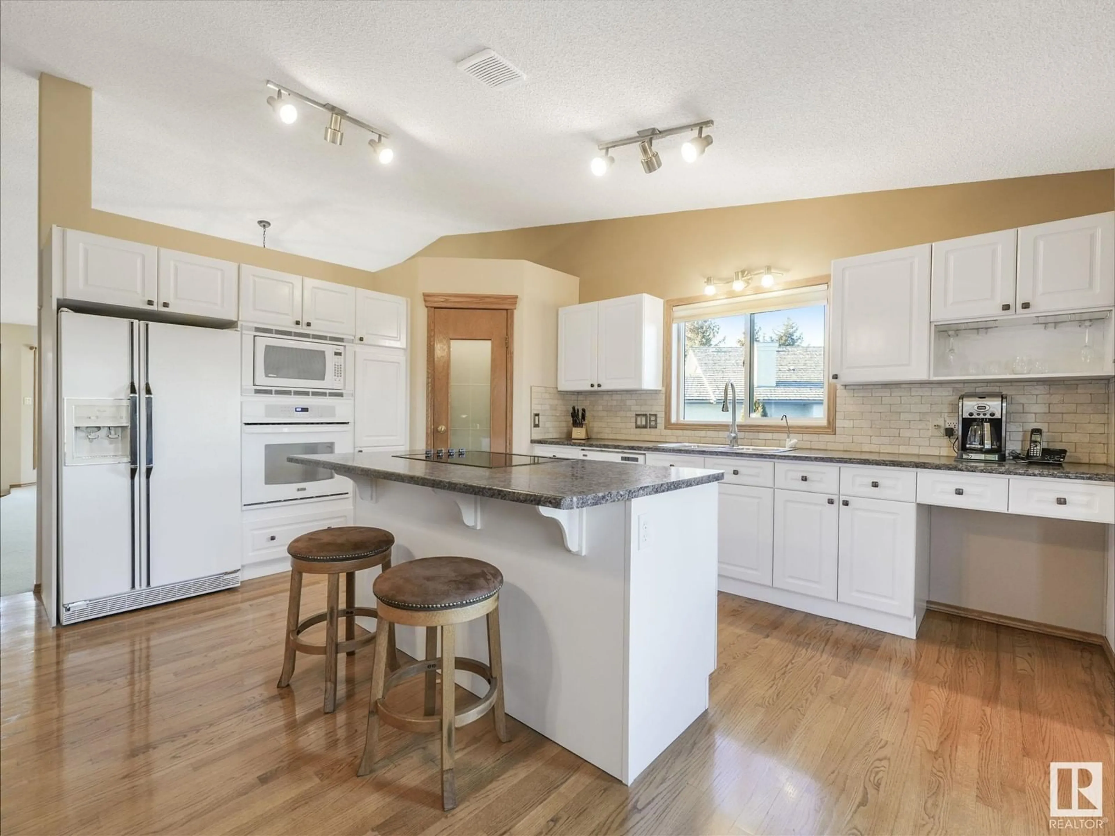 Open concept kitchen, unknown for 535 PARDEE BAY BA NW, Edmonton Alberta T5T5Y9