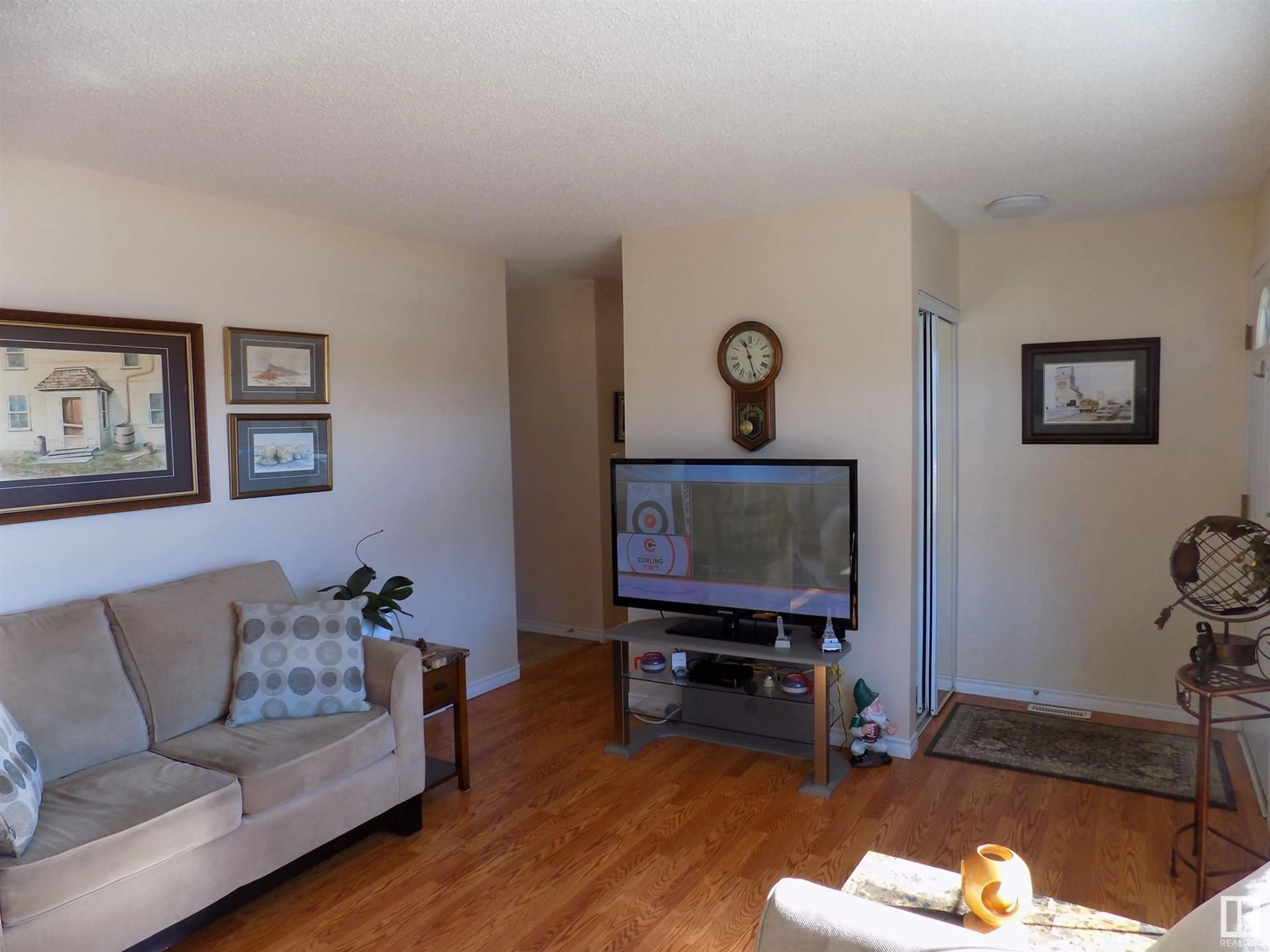 Living room with furniture, unknown for 4506 56 AVENUE, Wetaskiwin Alberta T9A2S2